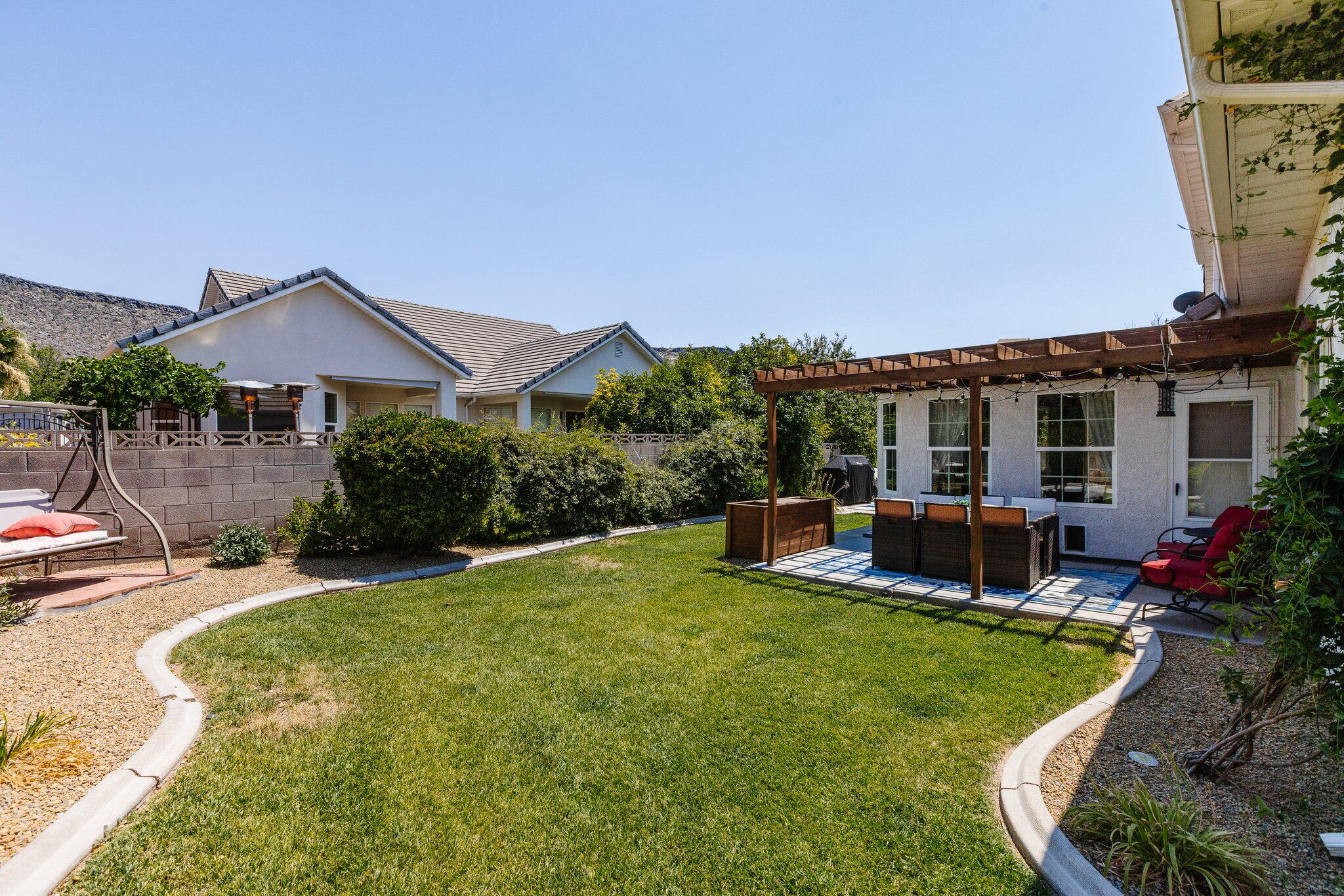 SHADOW MOUNTAIN - Residential