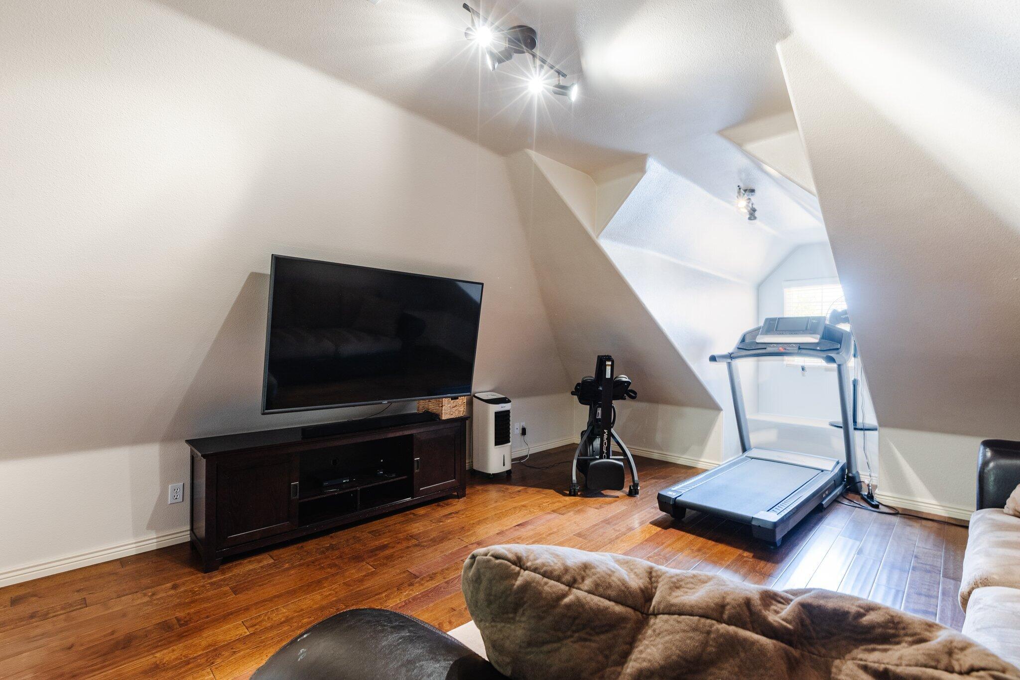 SHADOW MOUNTAIN - Residential