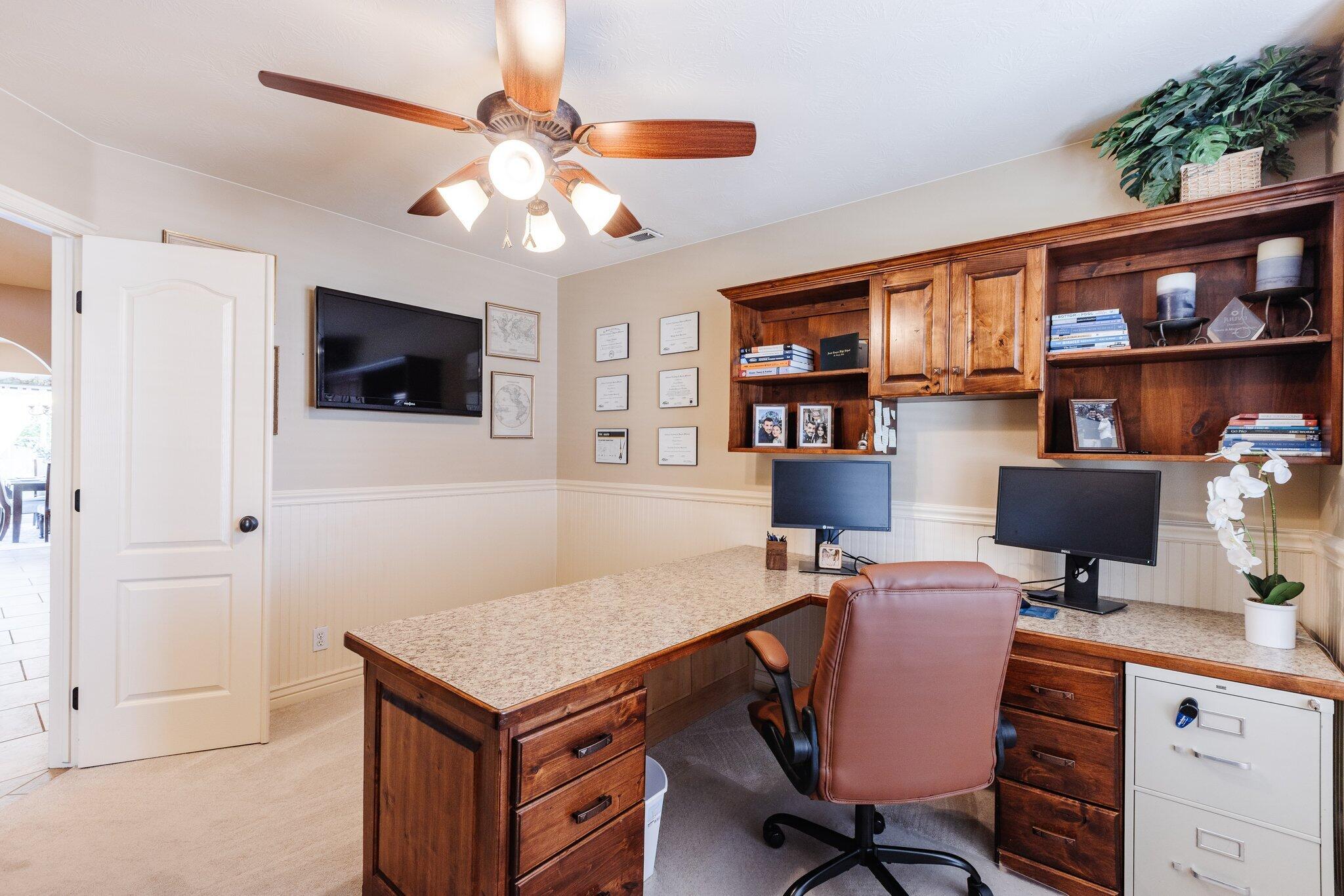 SHADOW MOUNTAIN - Residential