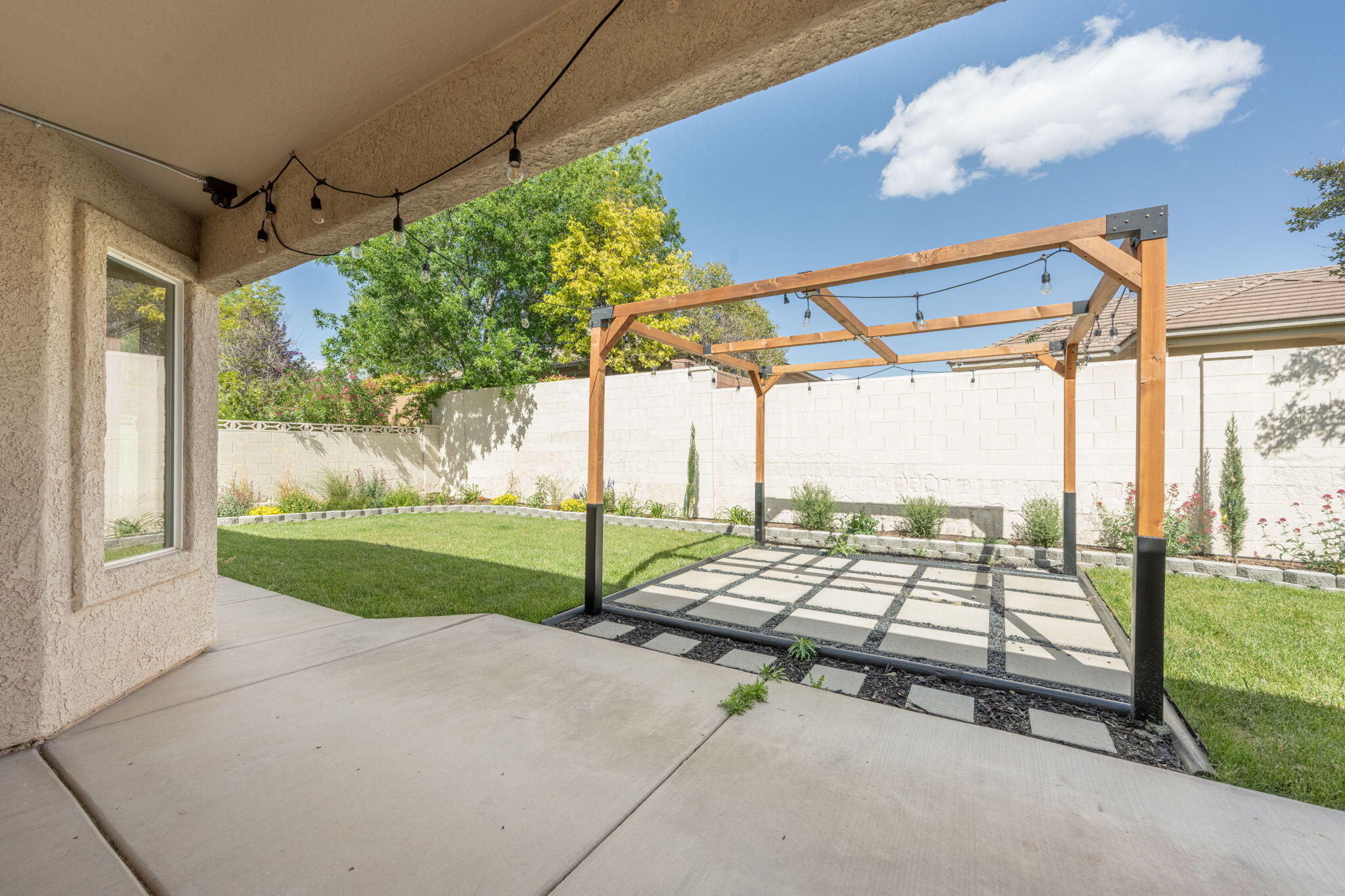 SILVERCREEK TOWNHOMES - Residential