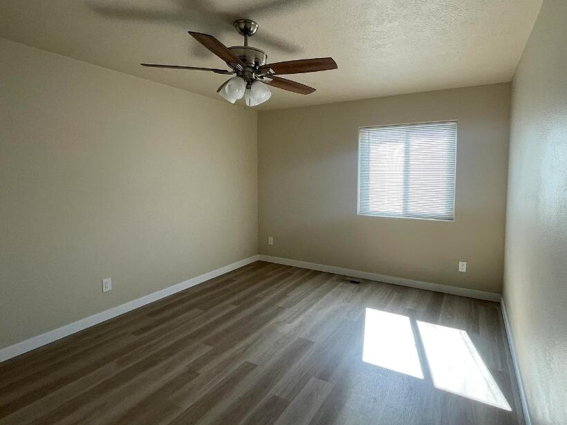 PECAN MEADOWS - Residential