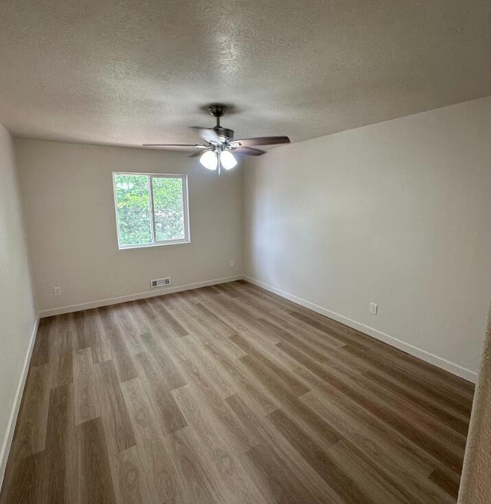 PECAN MEADOWS - Residential