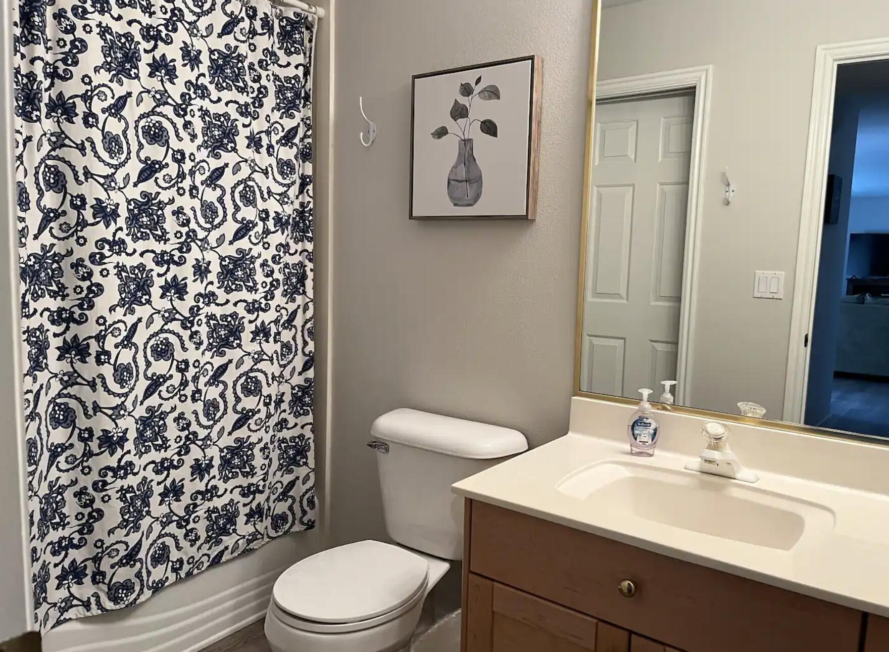 LAS PALMAS RESORT CONDOS - Residential