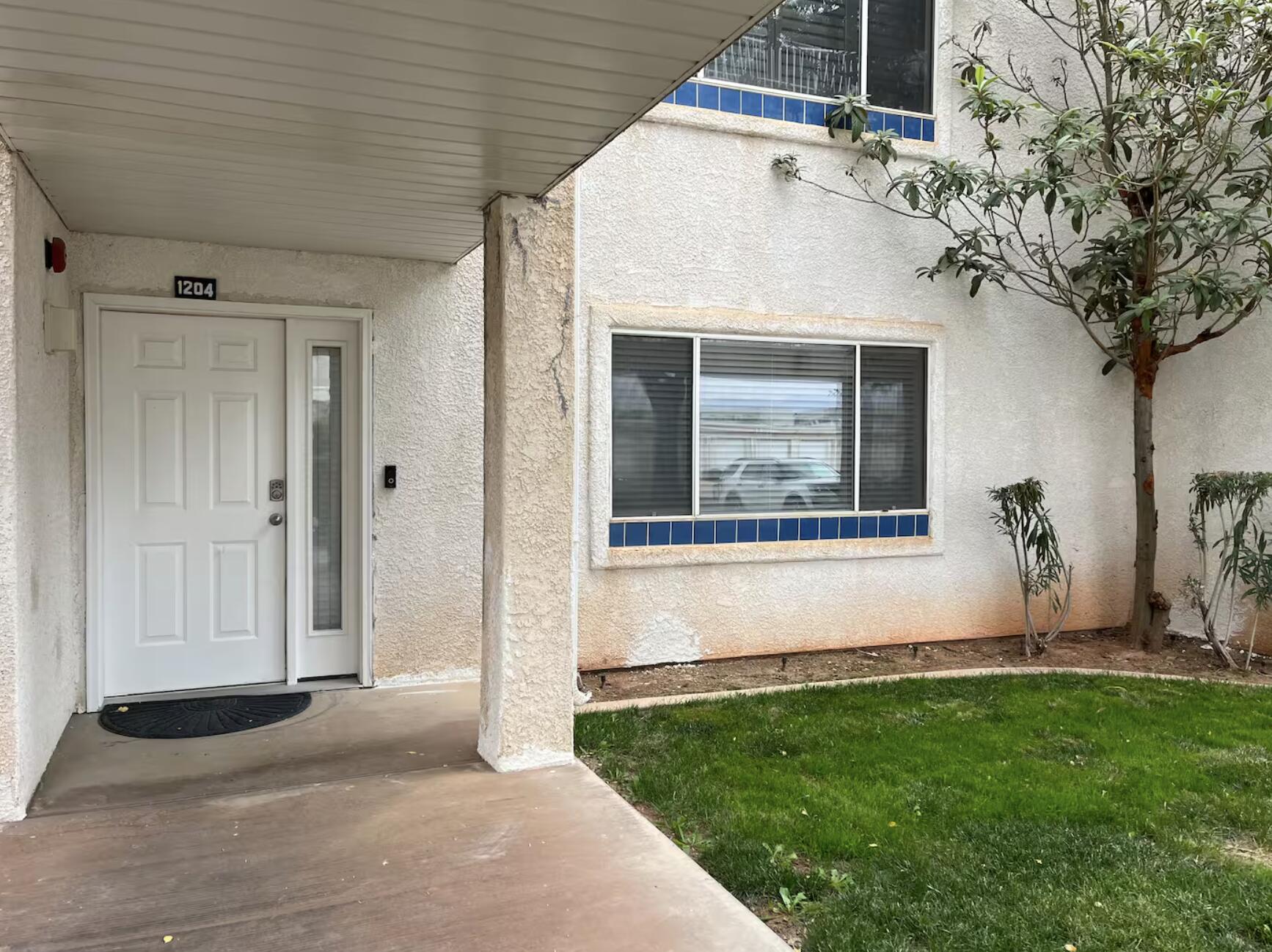 LAS PALMAS RESORT CONDOS - Residential