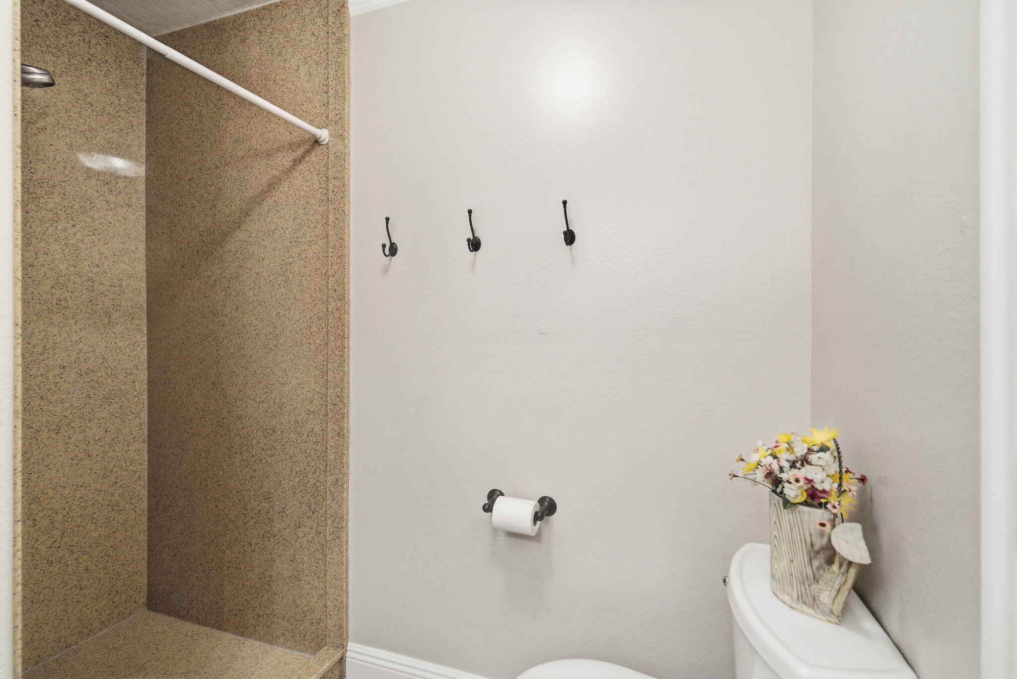 RIDGE WEST - Residential