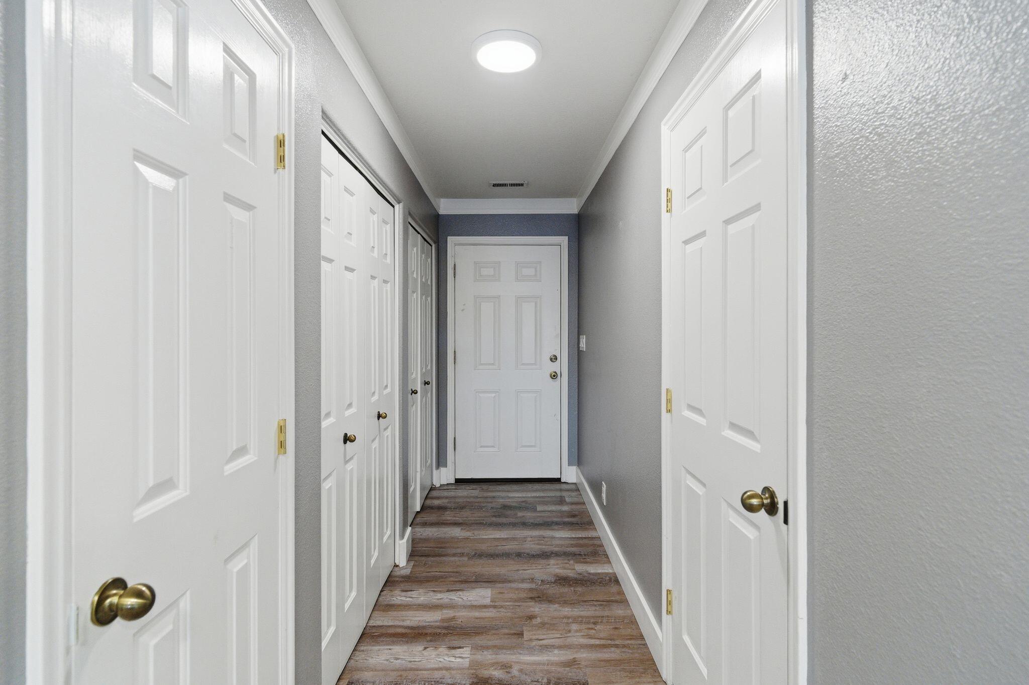 RIDGE WEST - Residential