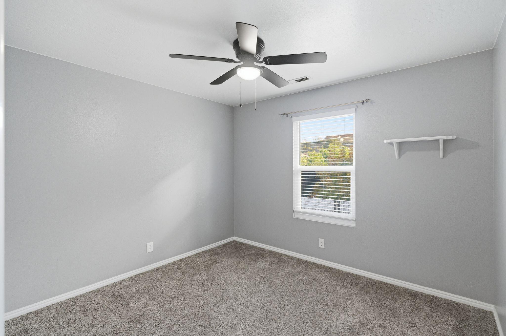 RIDGE WEST - Residential