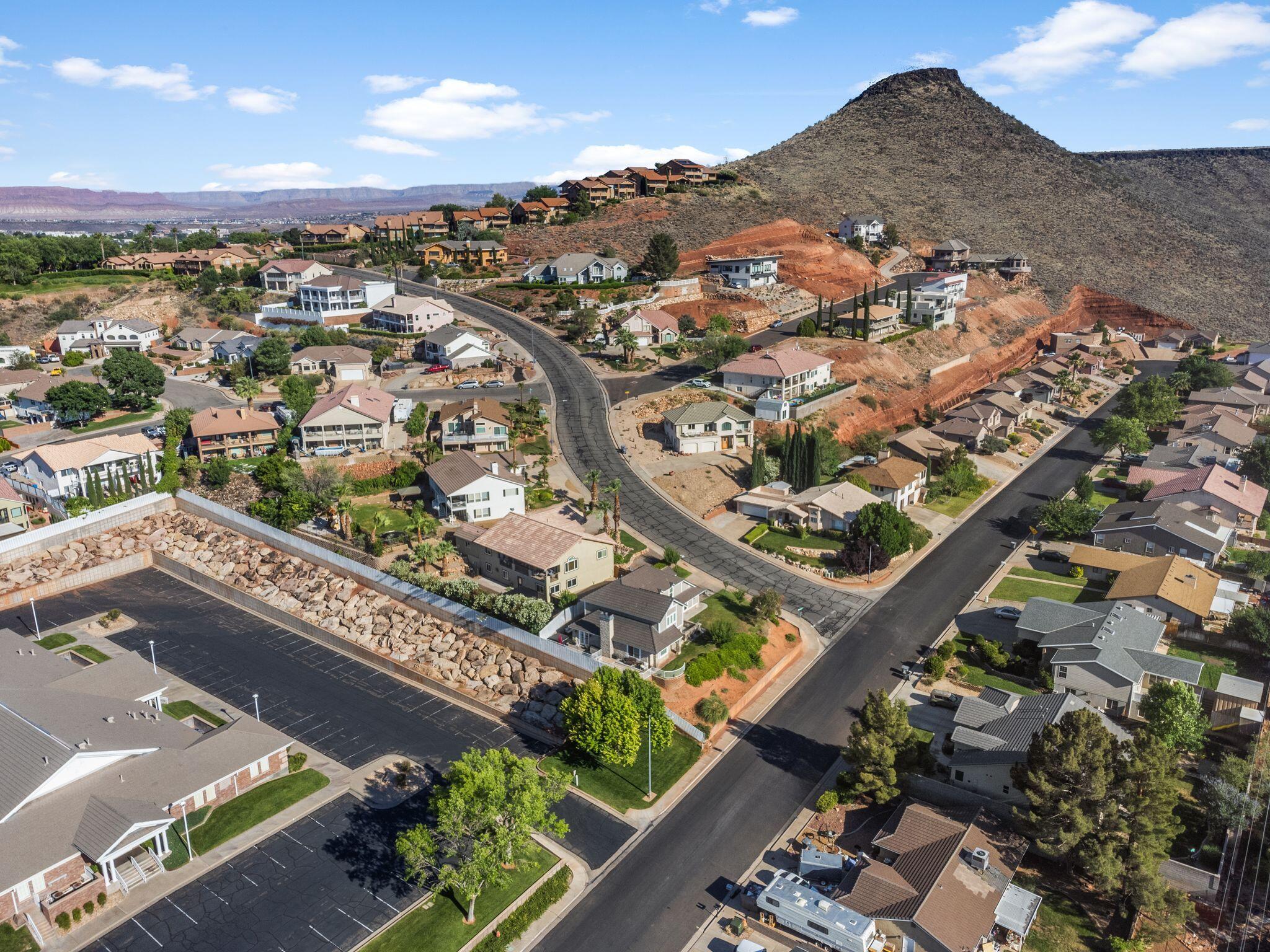 RIDGE WEST - Residential