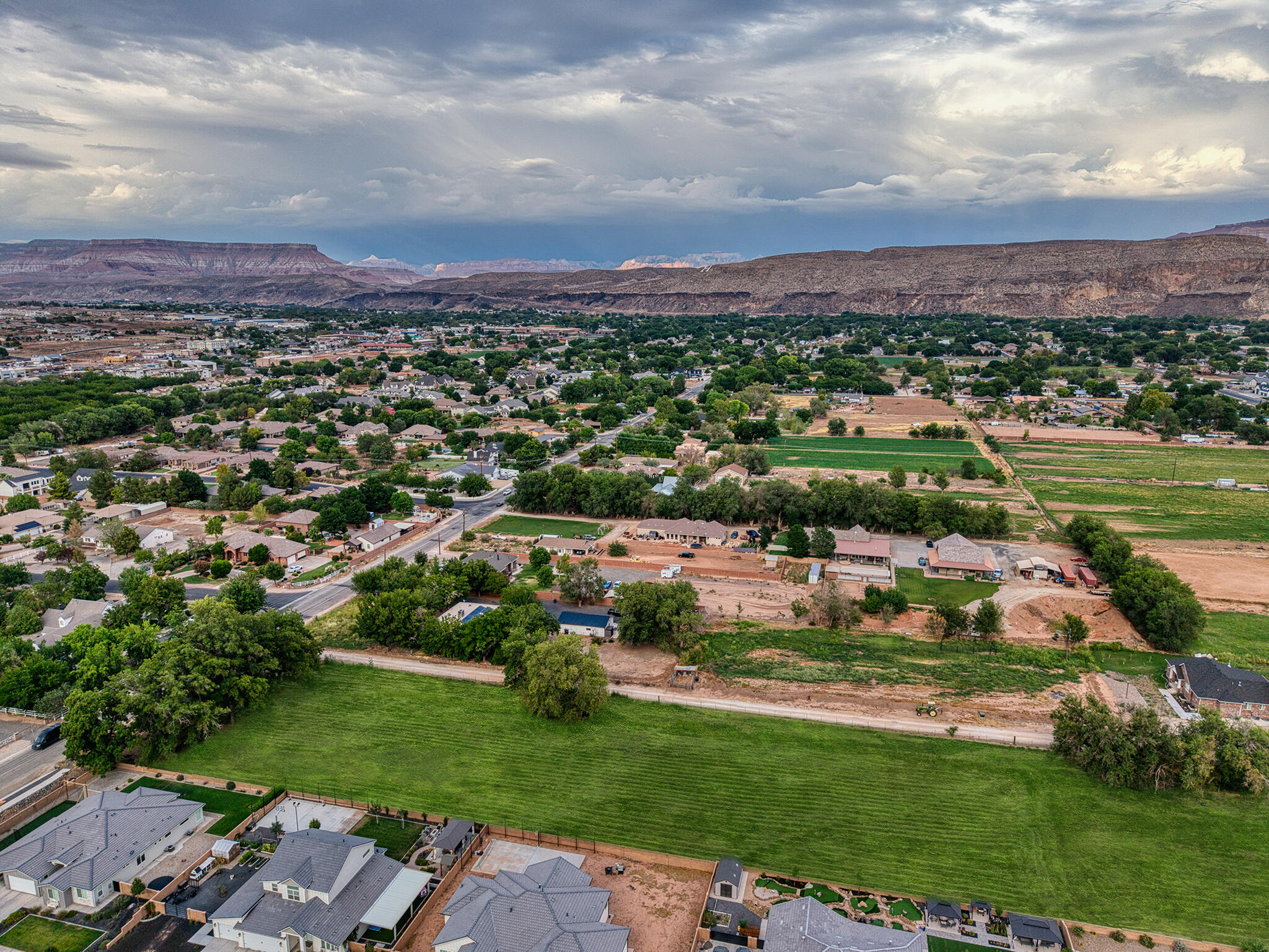 HURRICANE TOWNSITE - Land