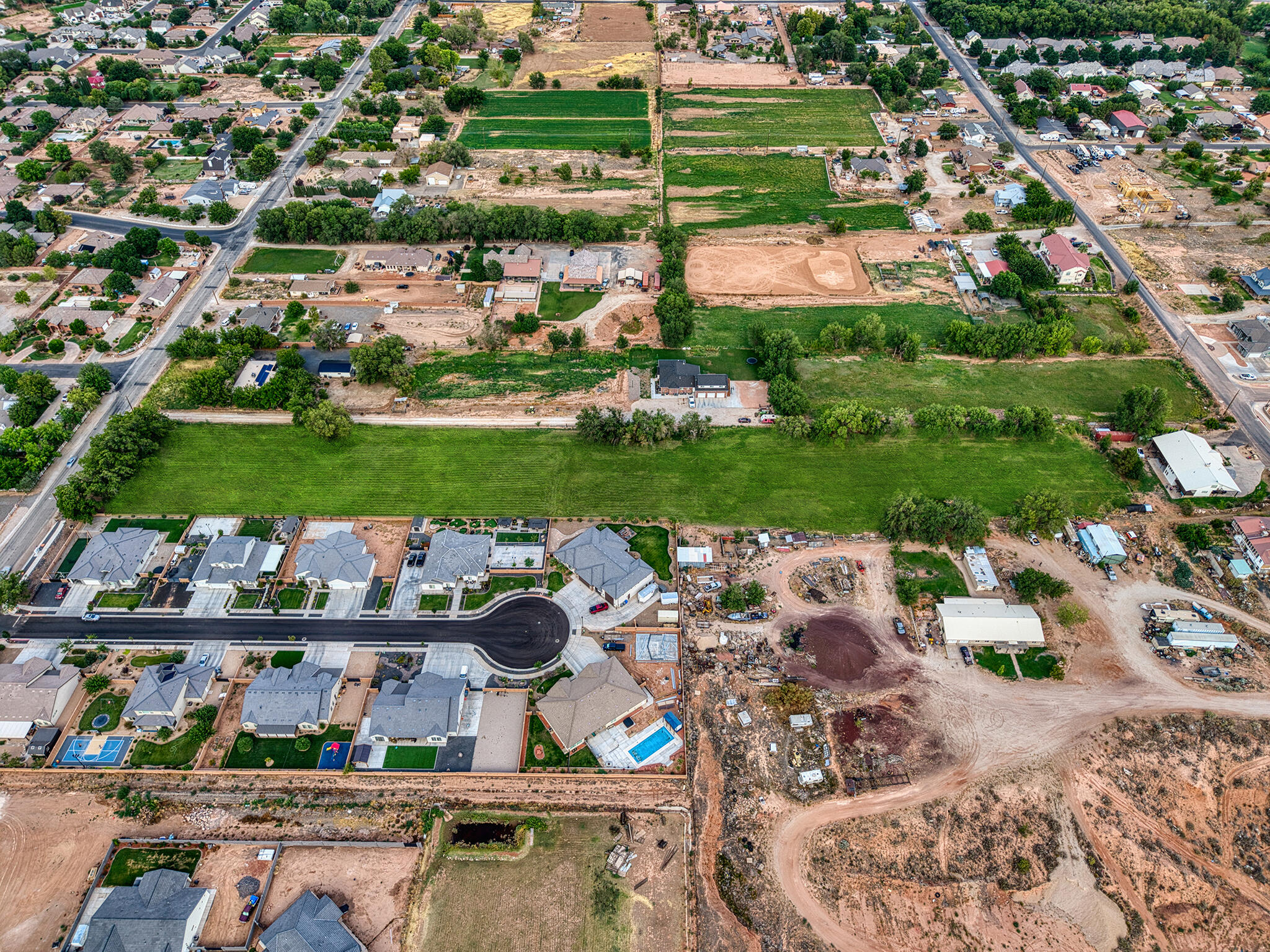 HURRICANE TOWNSITE - Land