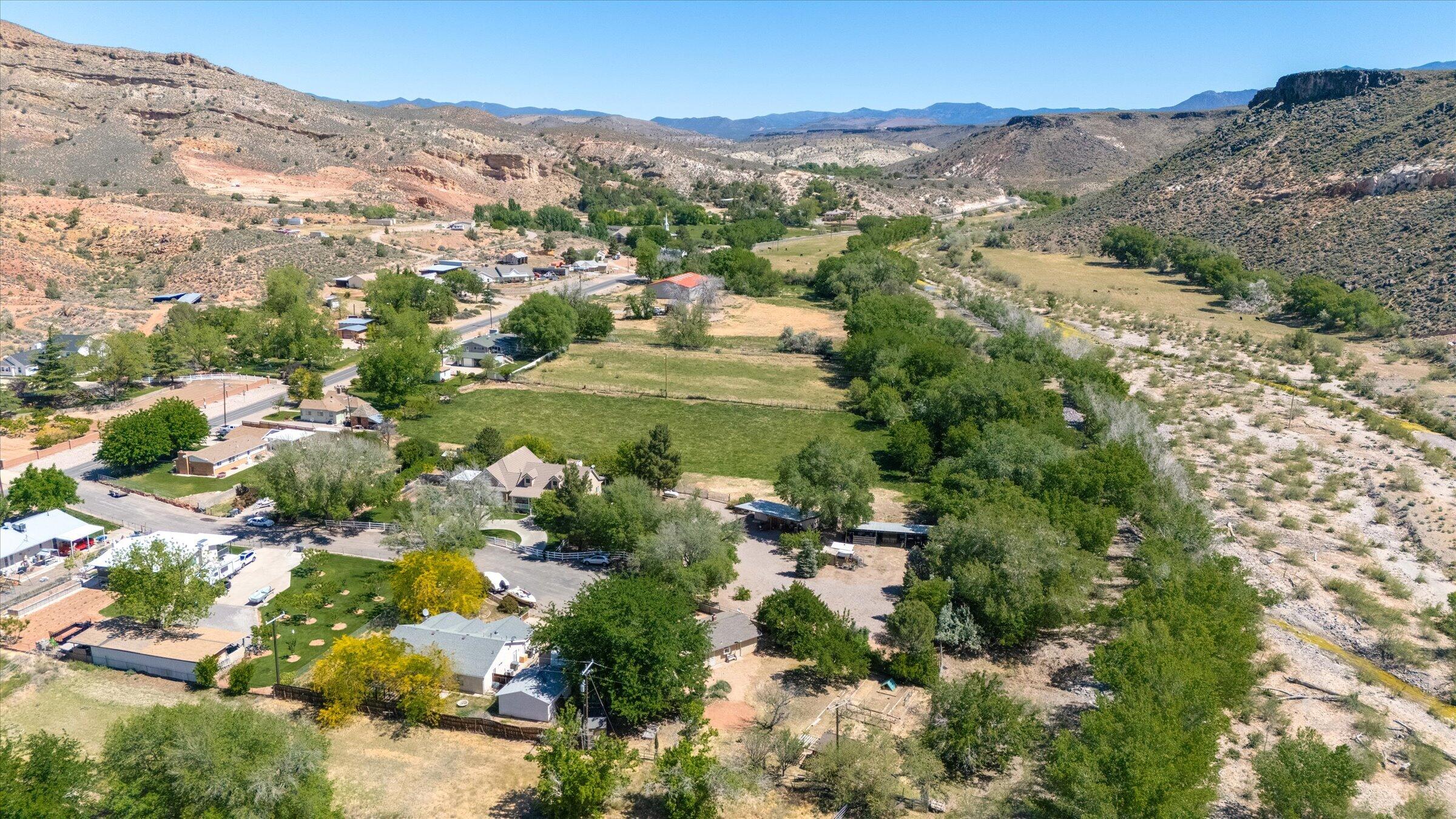 MCGREGOR - Residential
