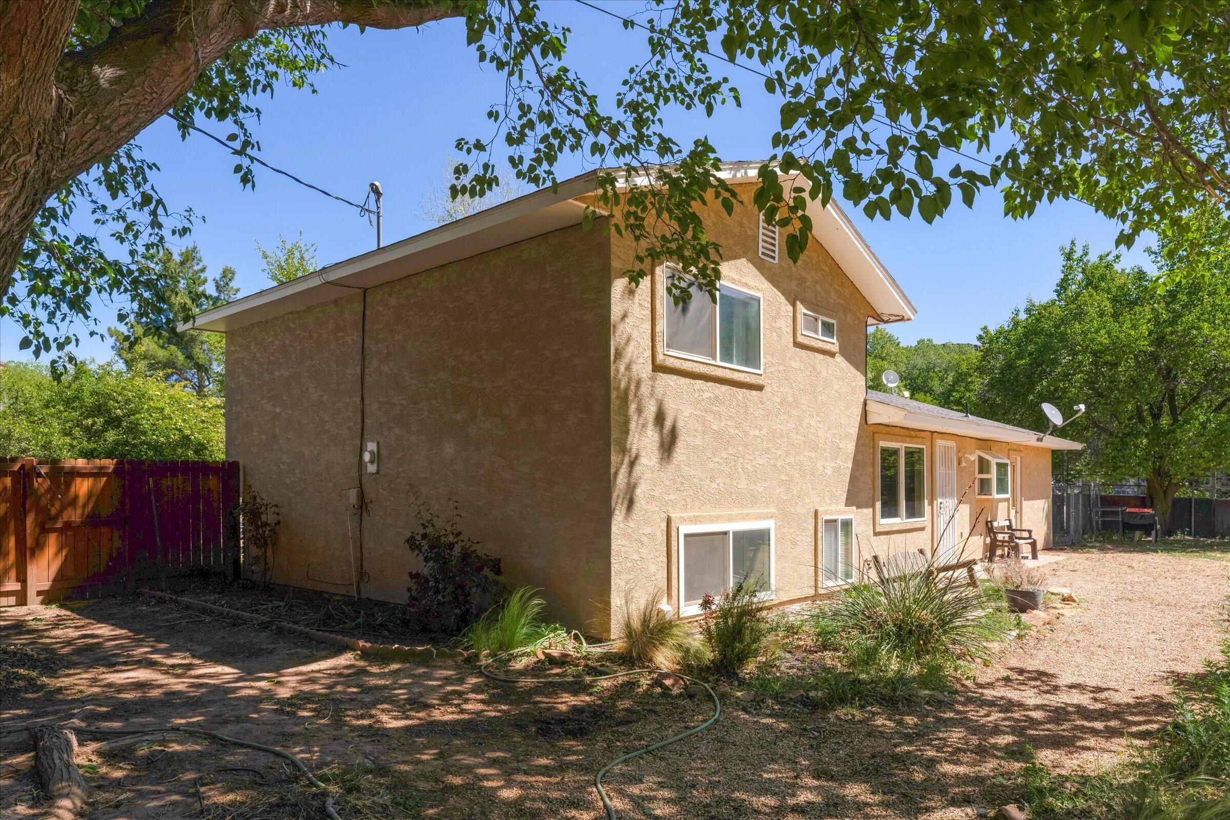 MCGREGOR - Residential
