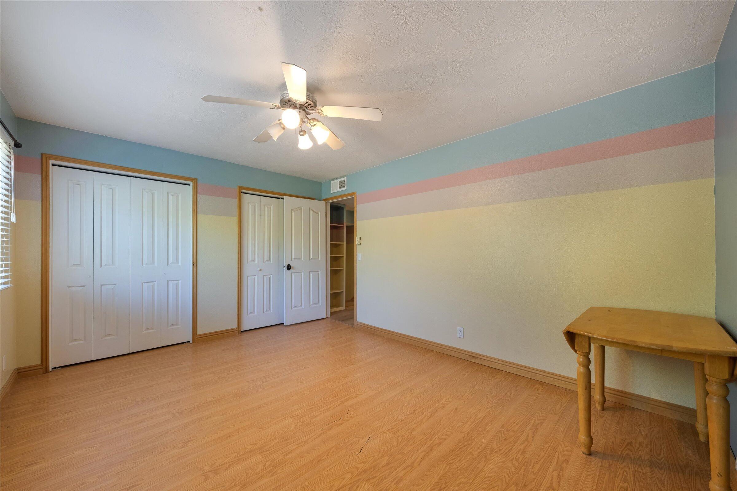MCGREGOR - Residential