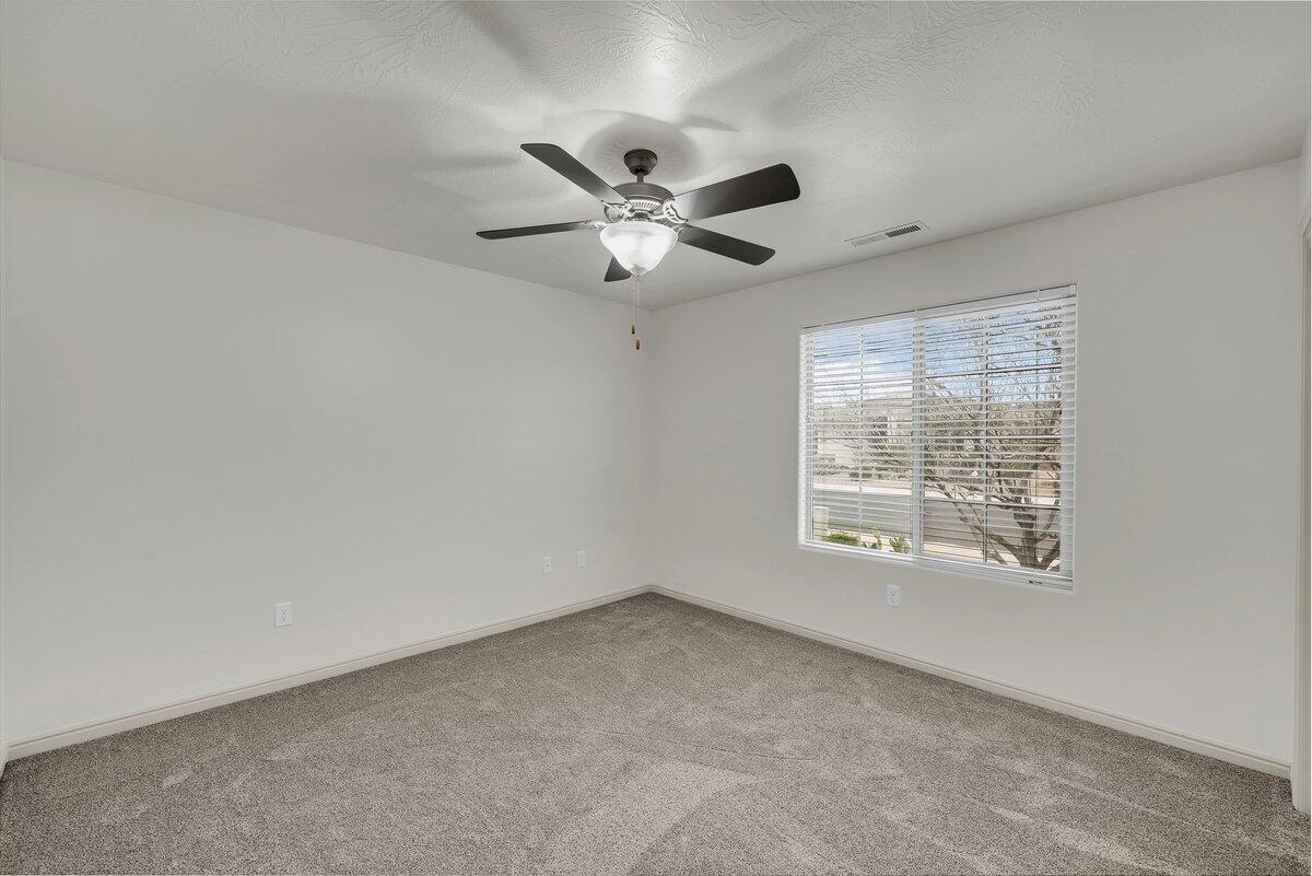 PEREGRINE POINTE - Residential