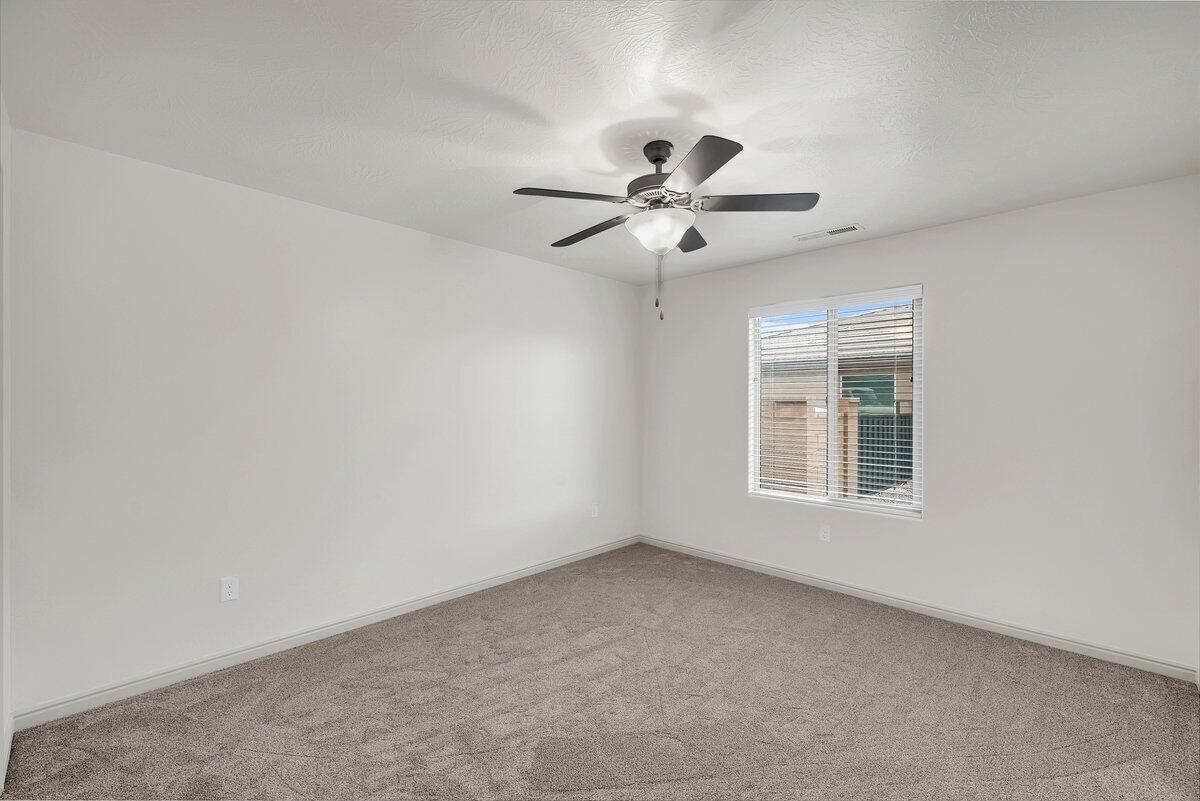 PEREGRINE POINTE - Residential