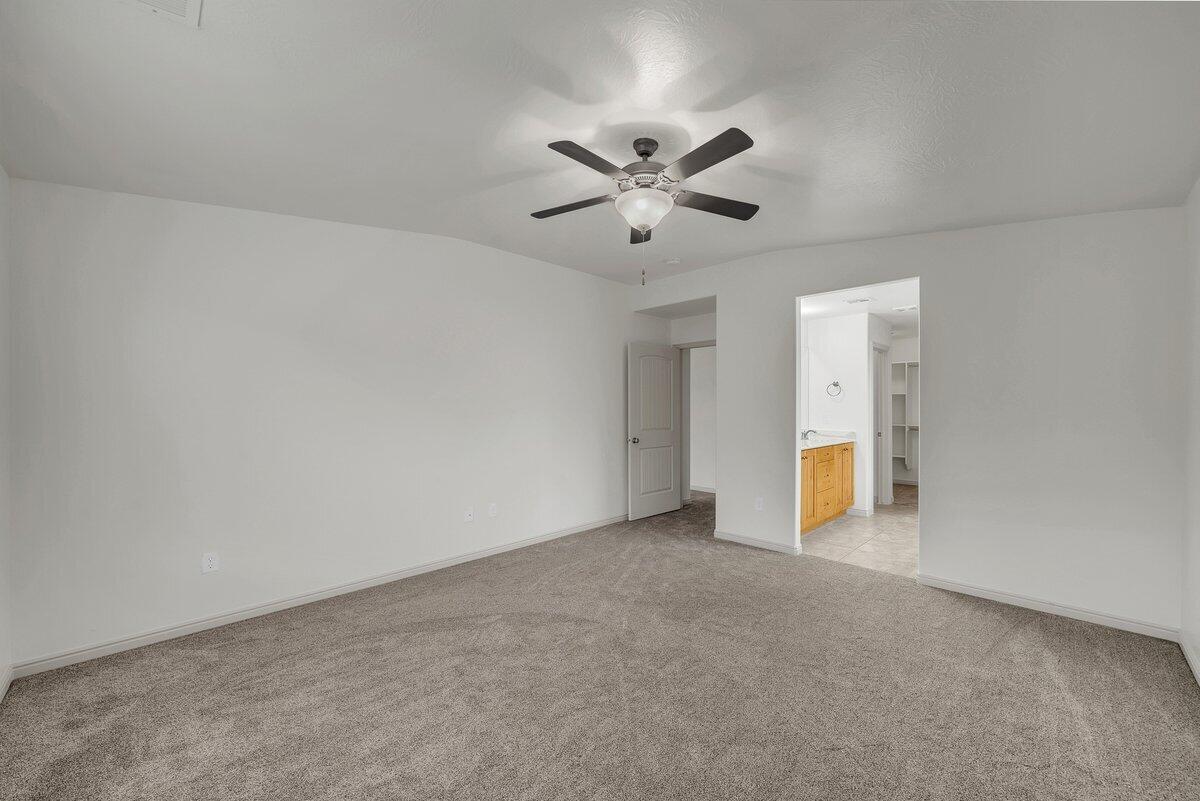 PEREGRINE POINTE - Residential