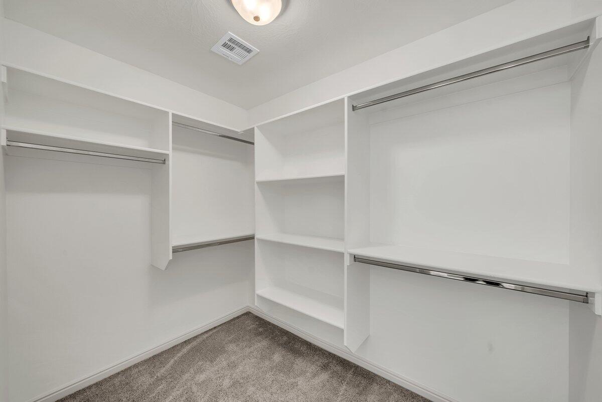 PEREGRINE POINTE - Residential