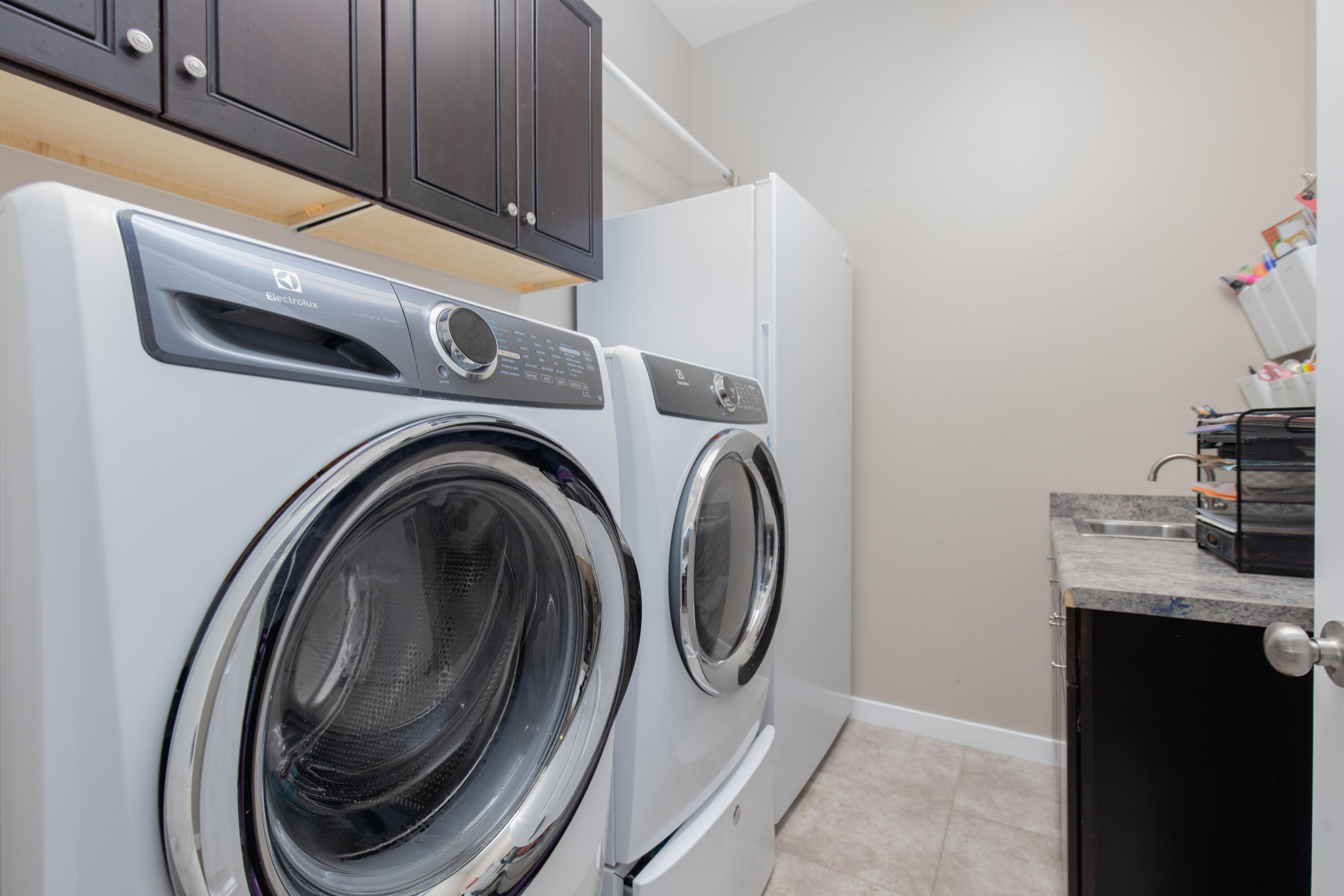 SOUTH POINTE - Residential