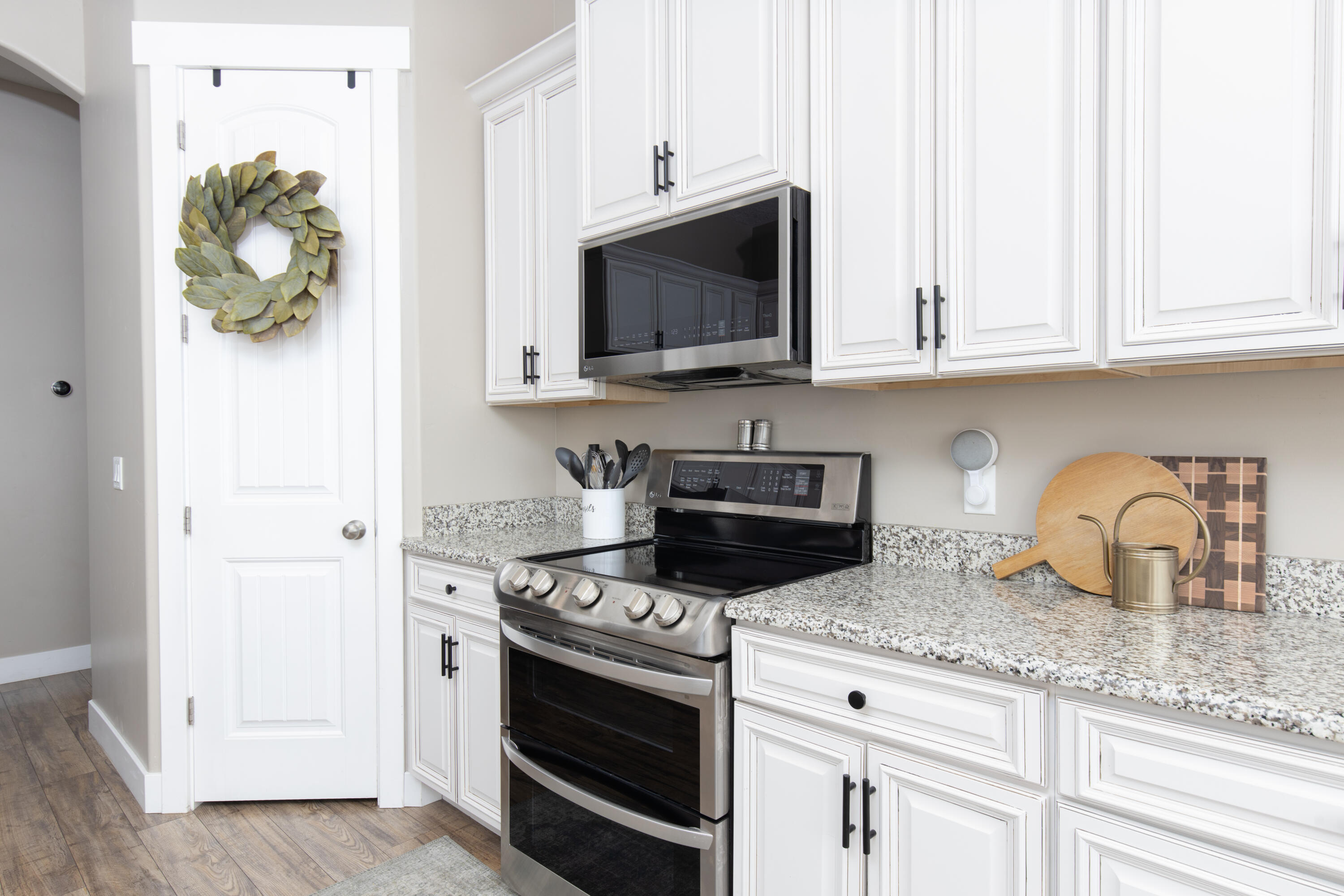 SOUTH POINTE - Residential