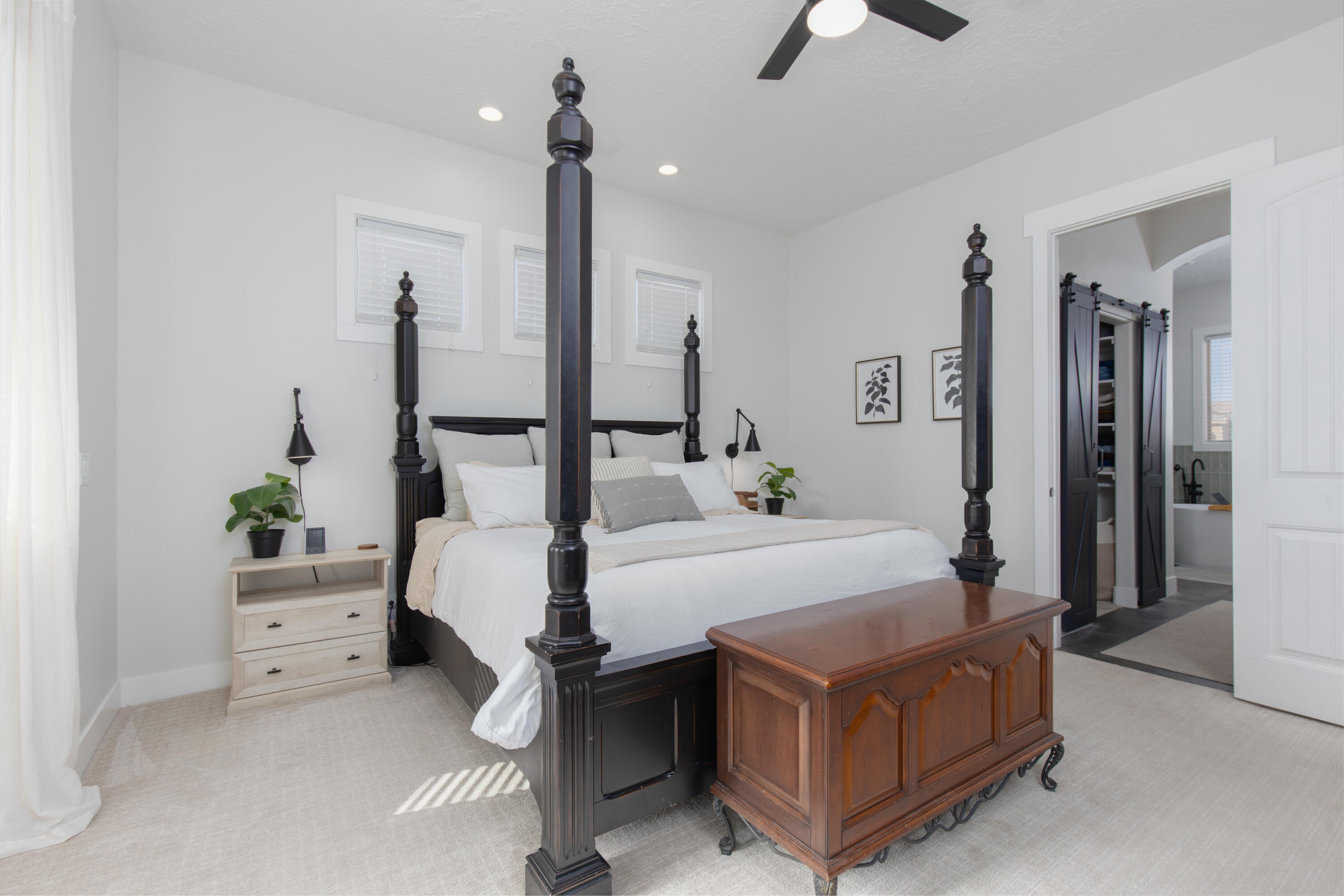 SOUTH POINTE - Residential