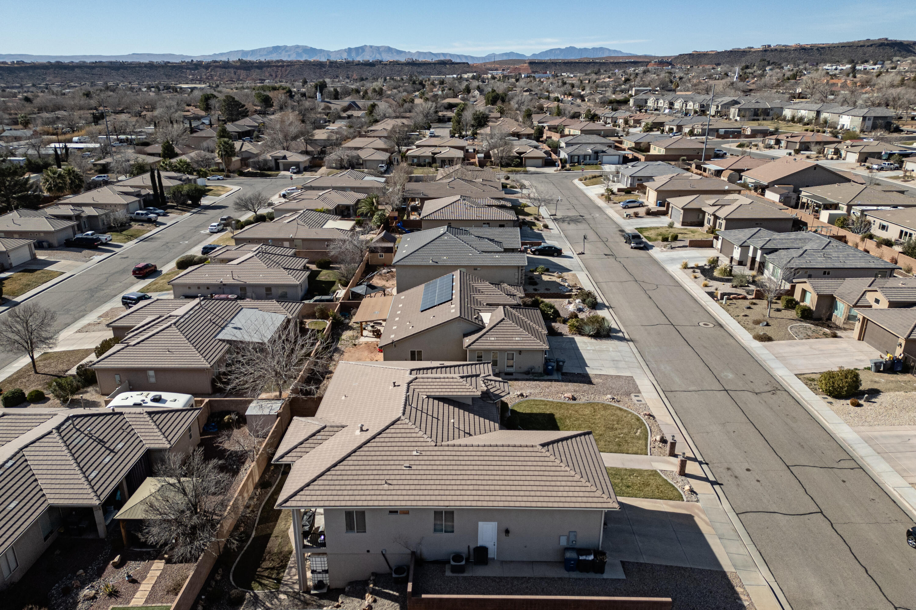 SOUTH POINTE - Residential