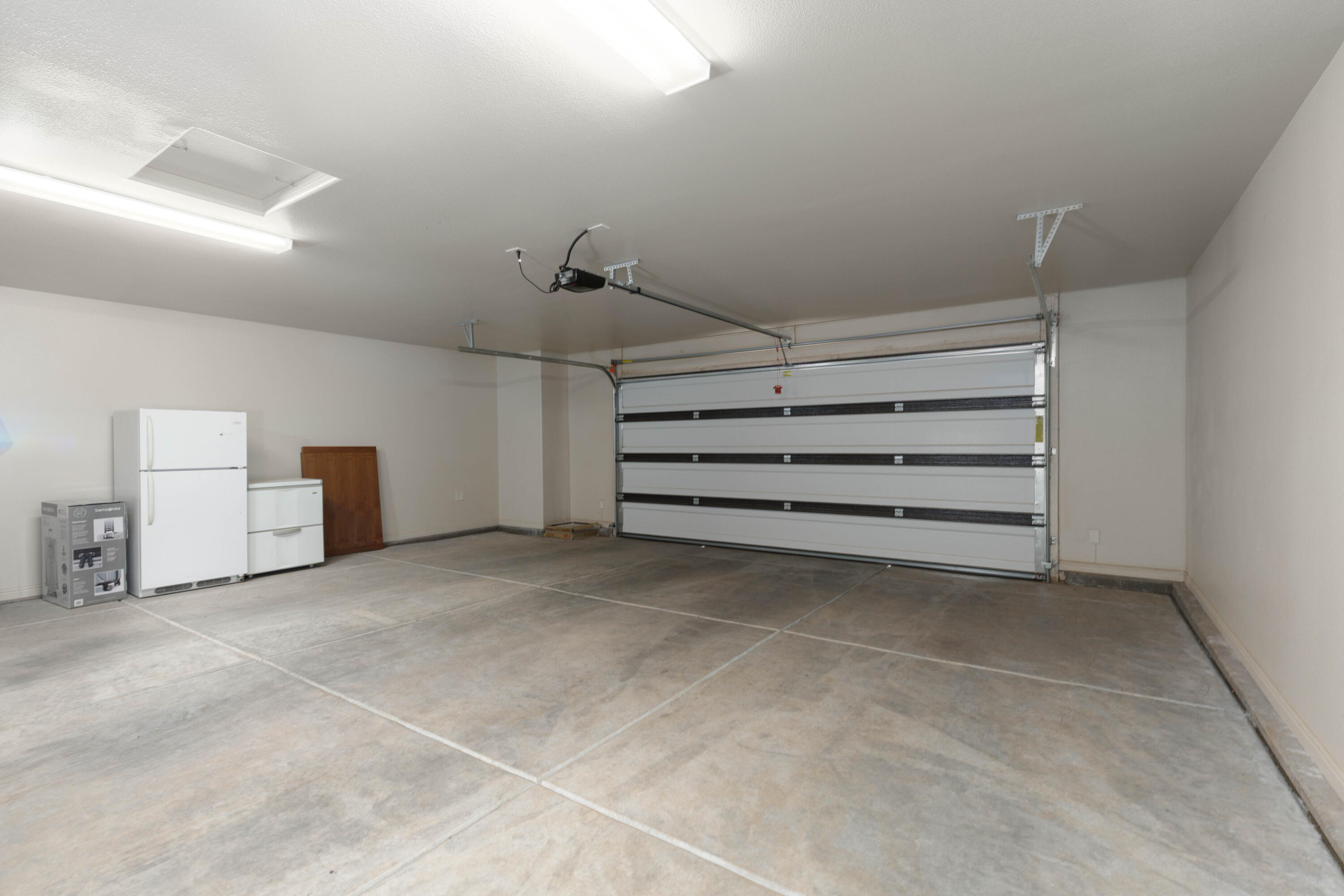 SUGAR PLUM IN THE FIELDS - Residential