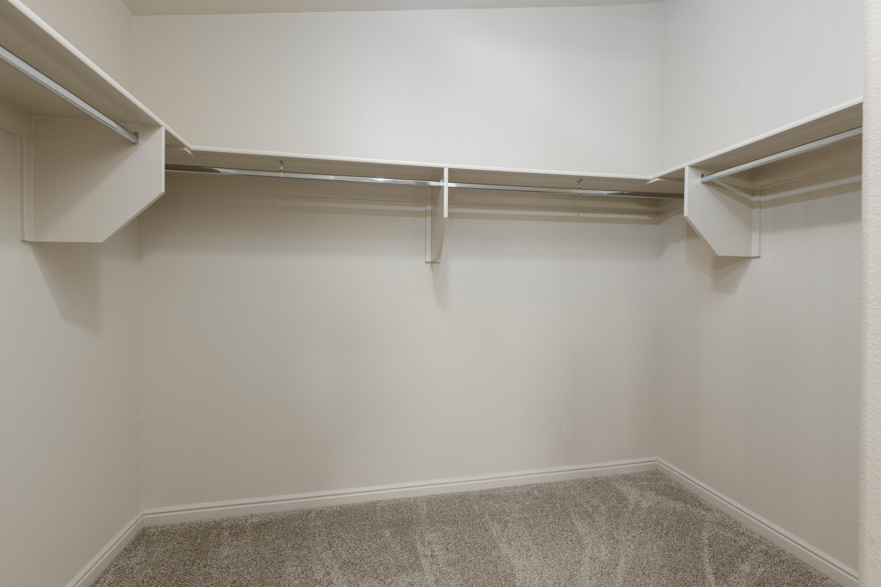 SUGAR PLUM IN THE FIELDS - Residential