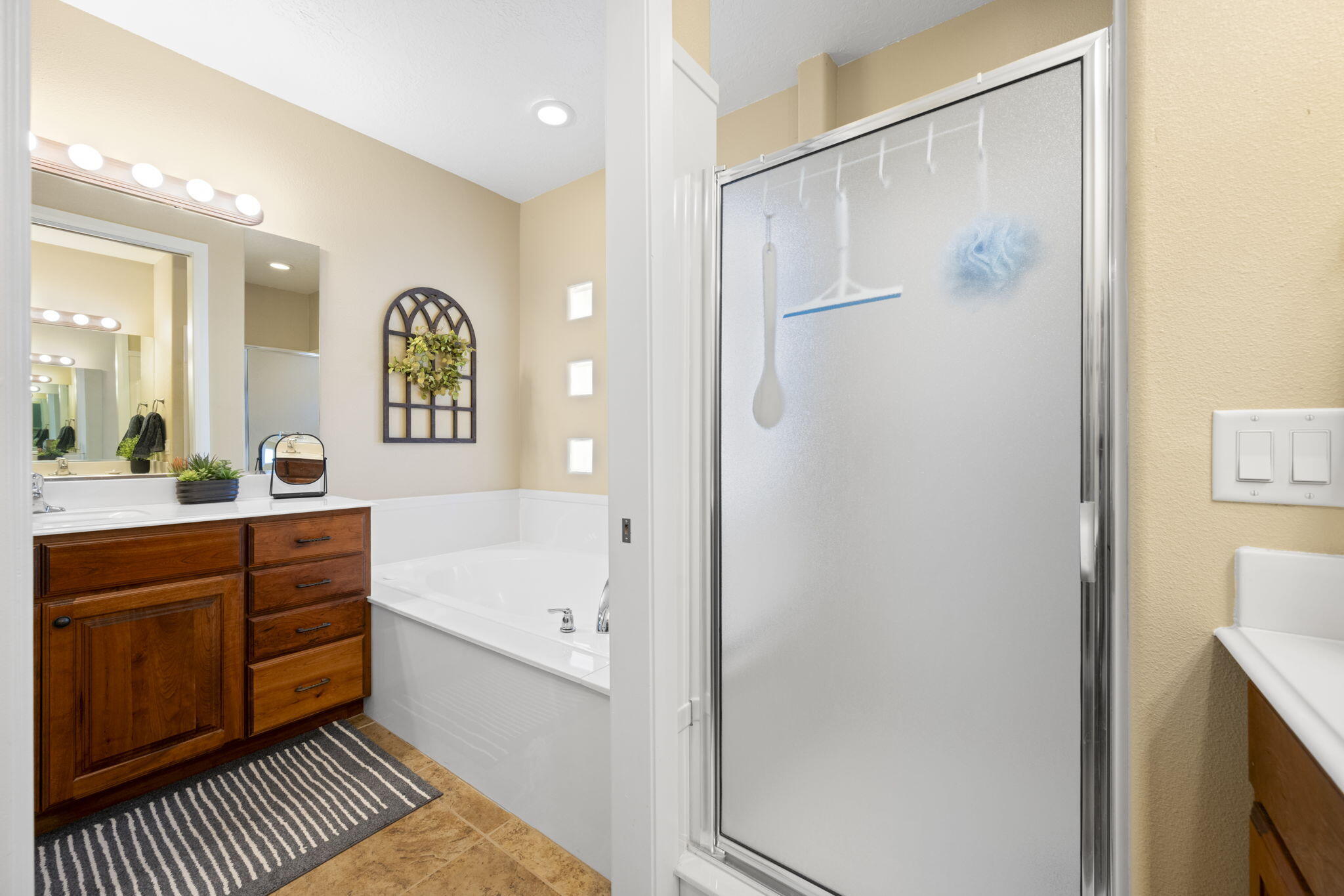 BLACKROCK CONDOS AT STONEBRIDGE - Residential