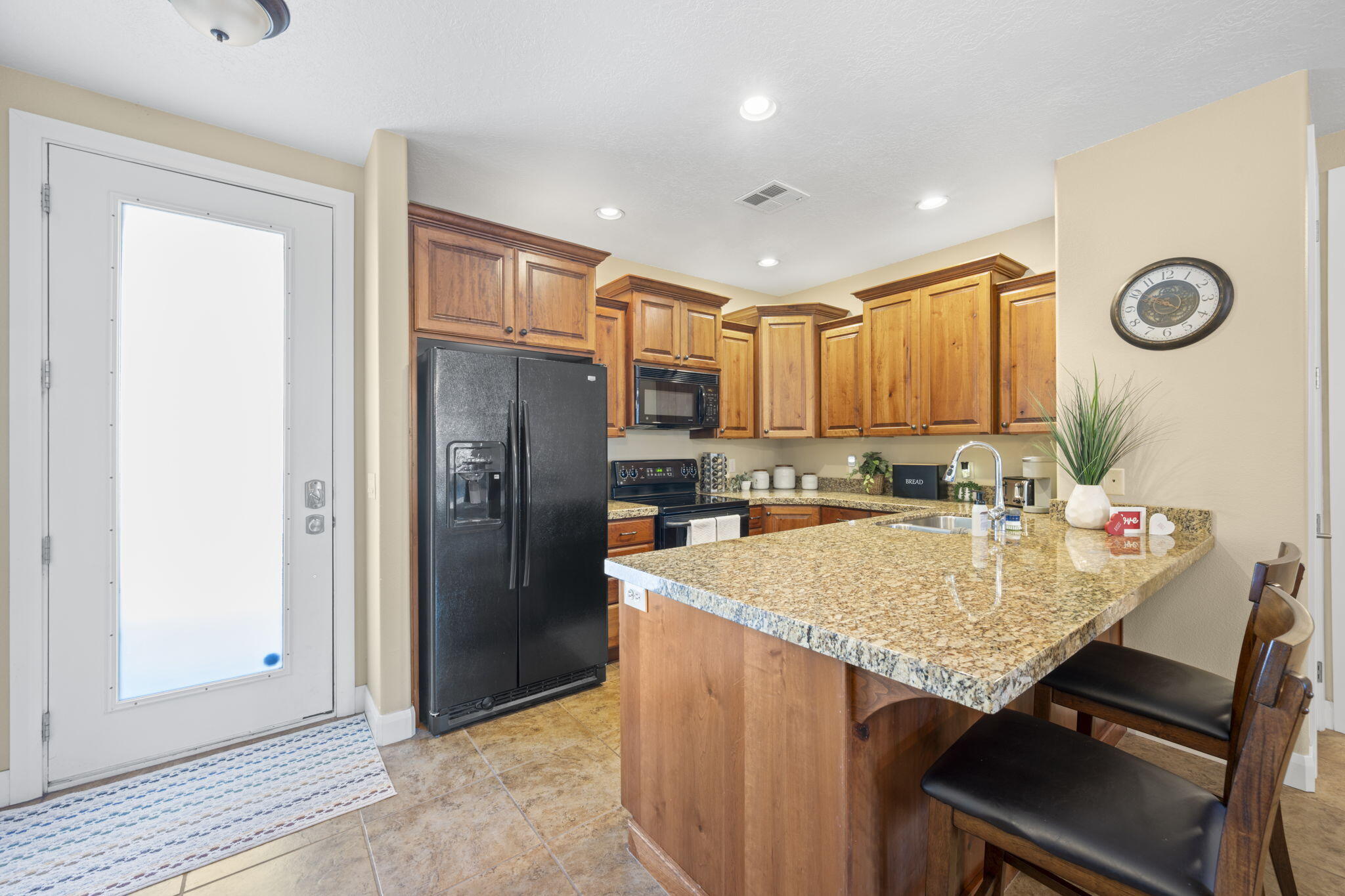 BLACKROCK CONDOS AT STONEBRIDGE - Residential