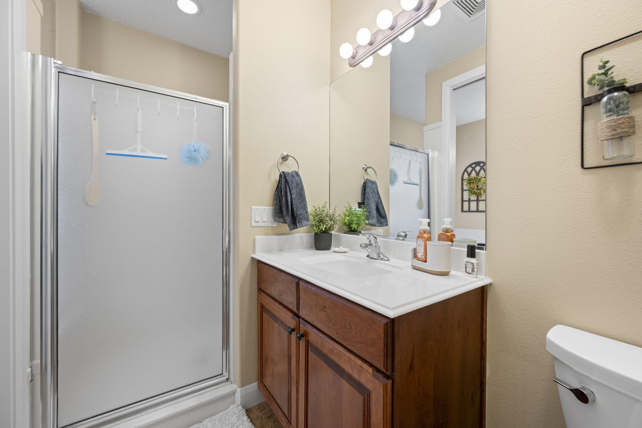 BLACKROCK CONDOS AT STONEBRIDGE - Residential