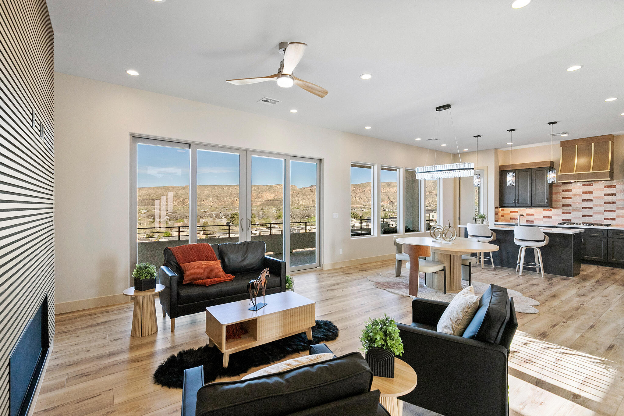 HILLSIDE ESTATES - Residential