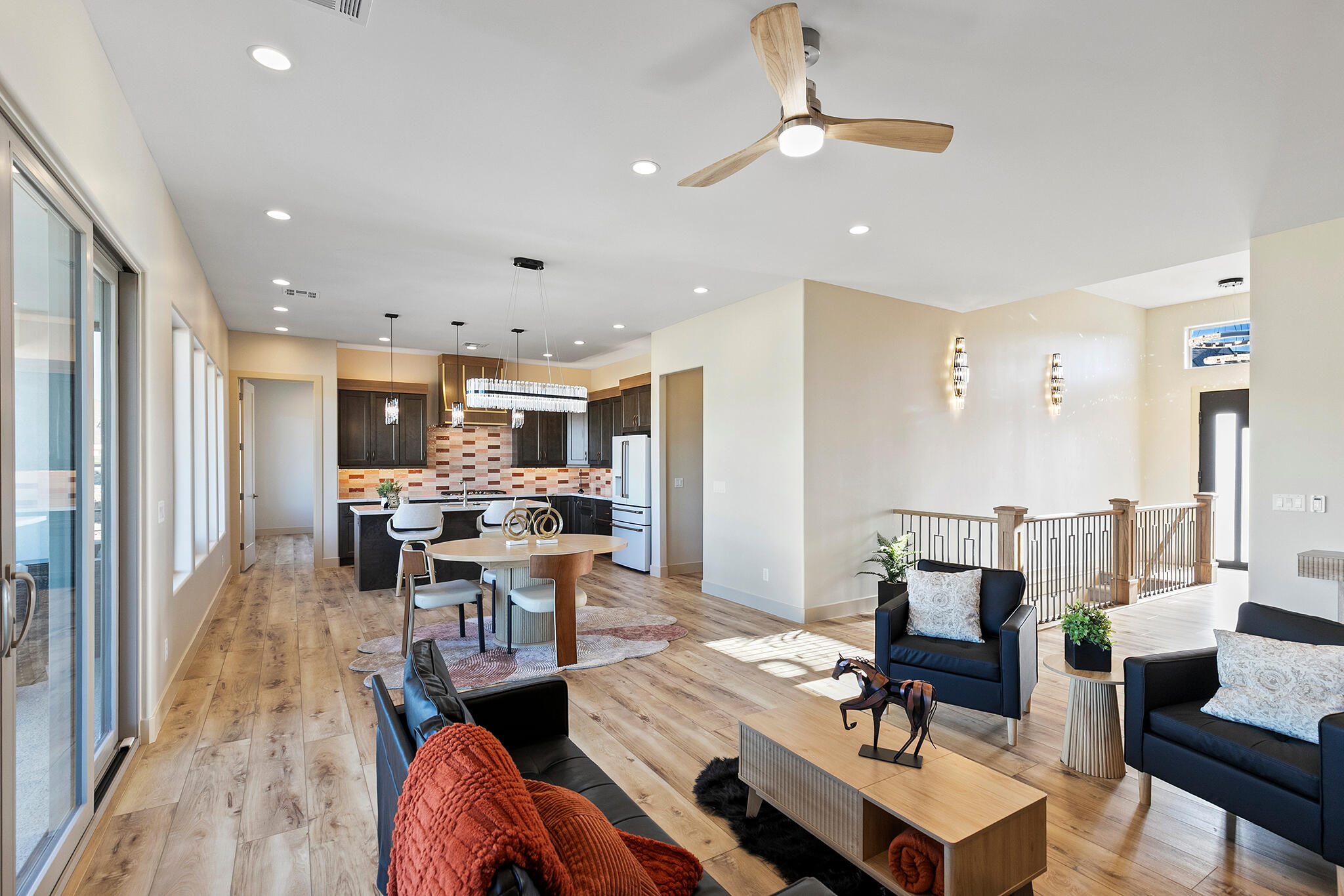 HILLSIDE ESTATES - Residential