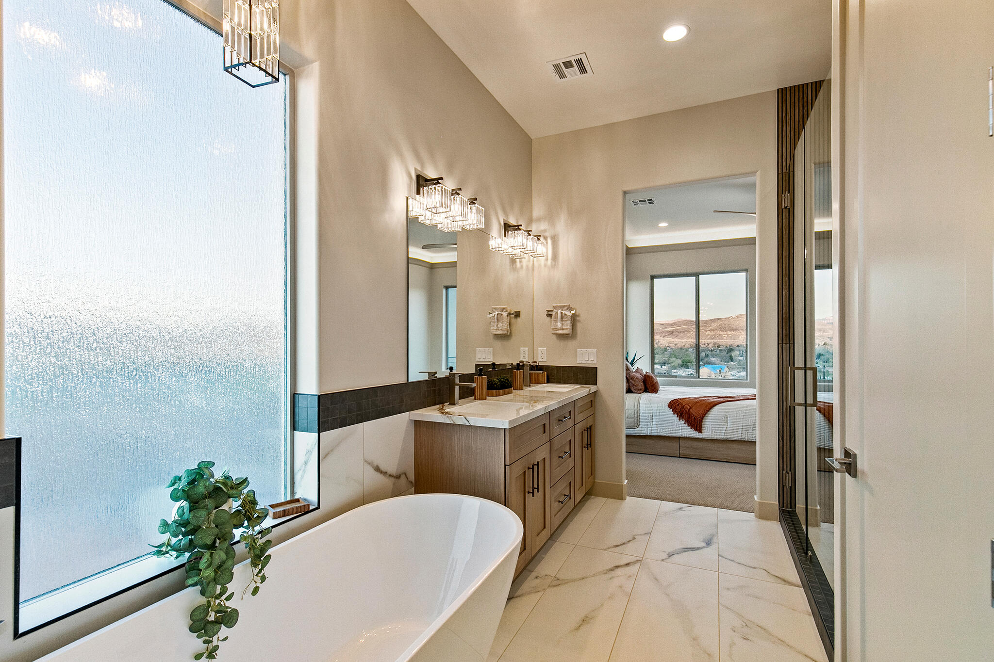 HILLSIDE ESTATES - Residential