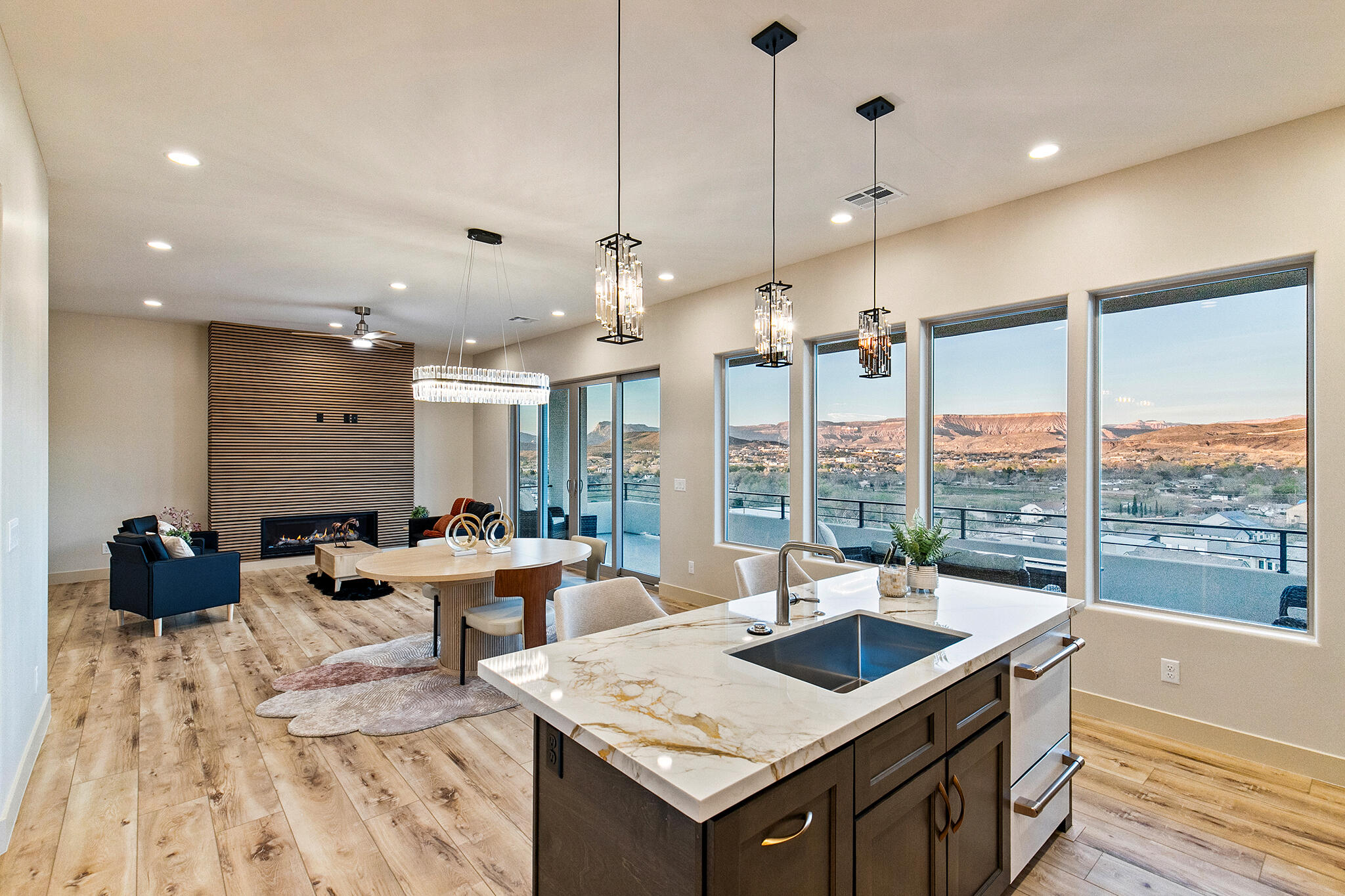 HILLSIDE ESTATES - Residential