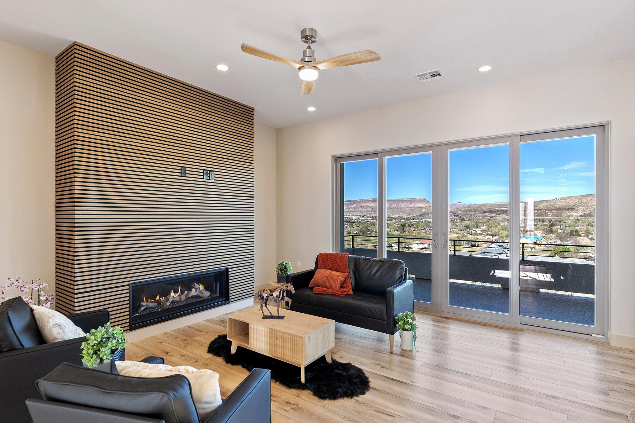 HILLSIDE ESTATES - Residential