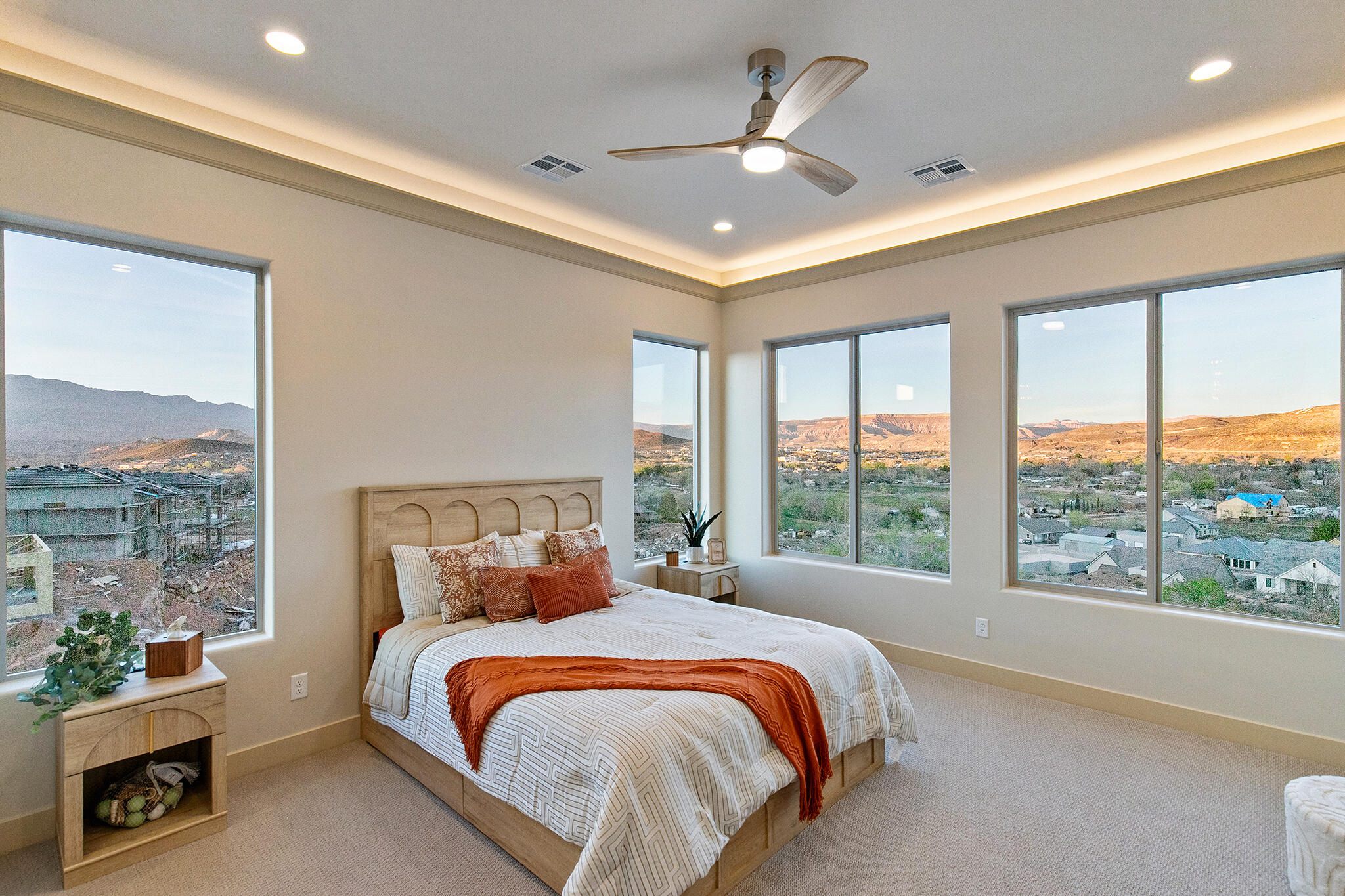 HILLSIDE ESTATES - Residential