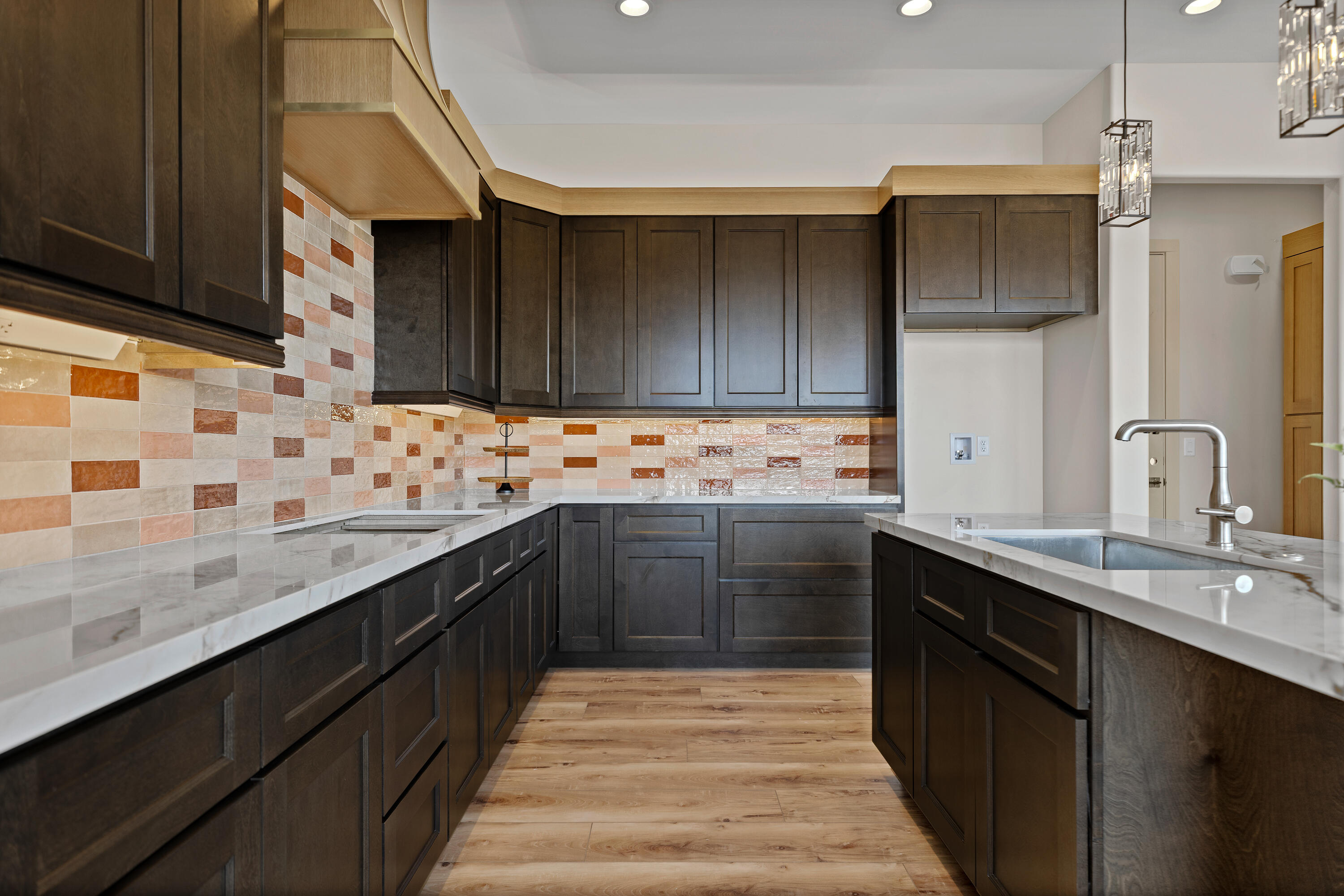 HILLSIDE ESTATES - Residential