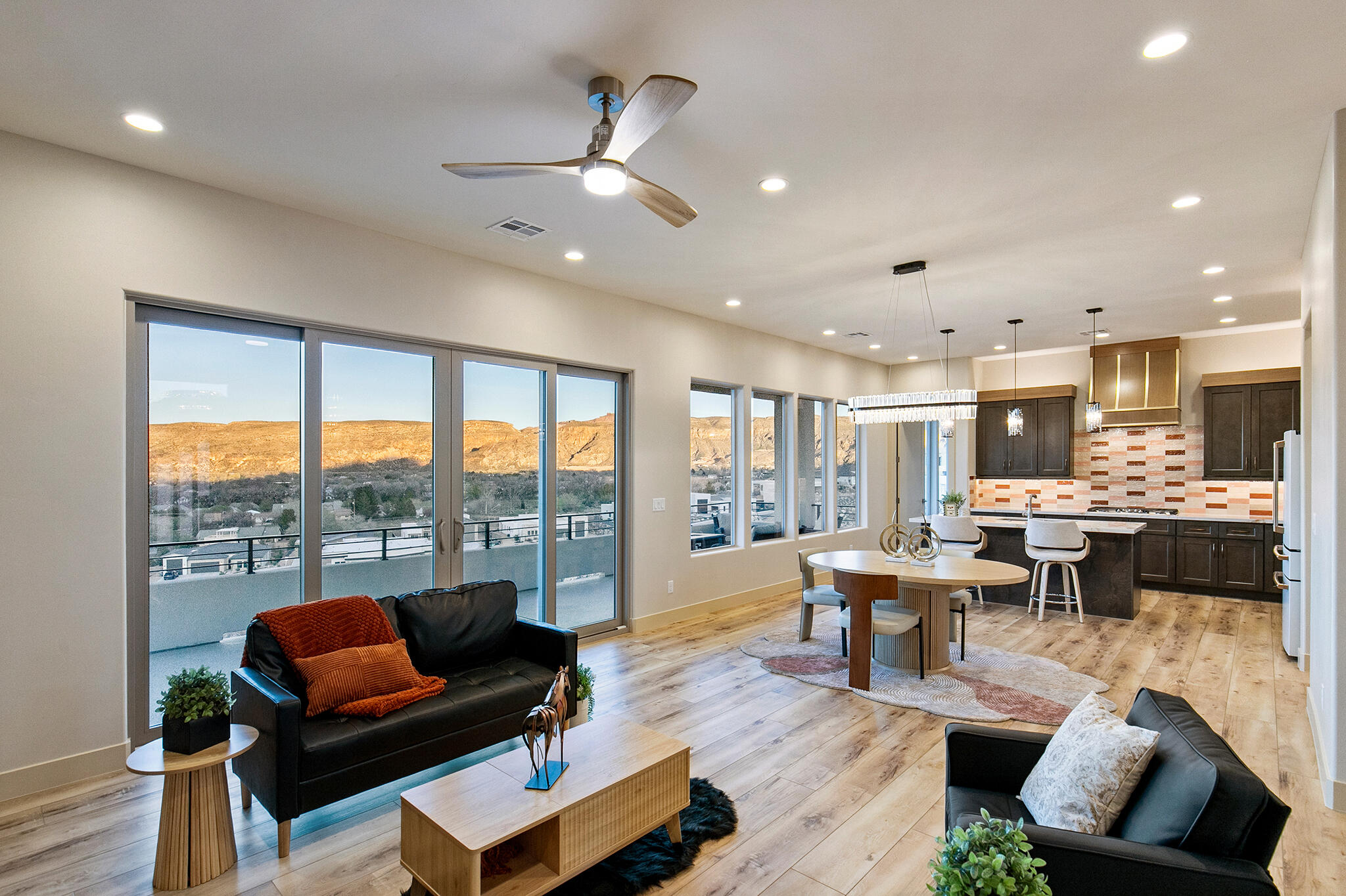 HILLSIDE ESTATES - Residential