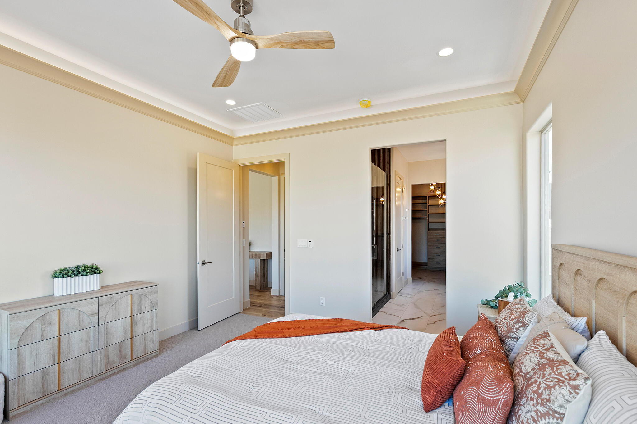 HILLSIDE ESTATES - Residential