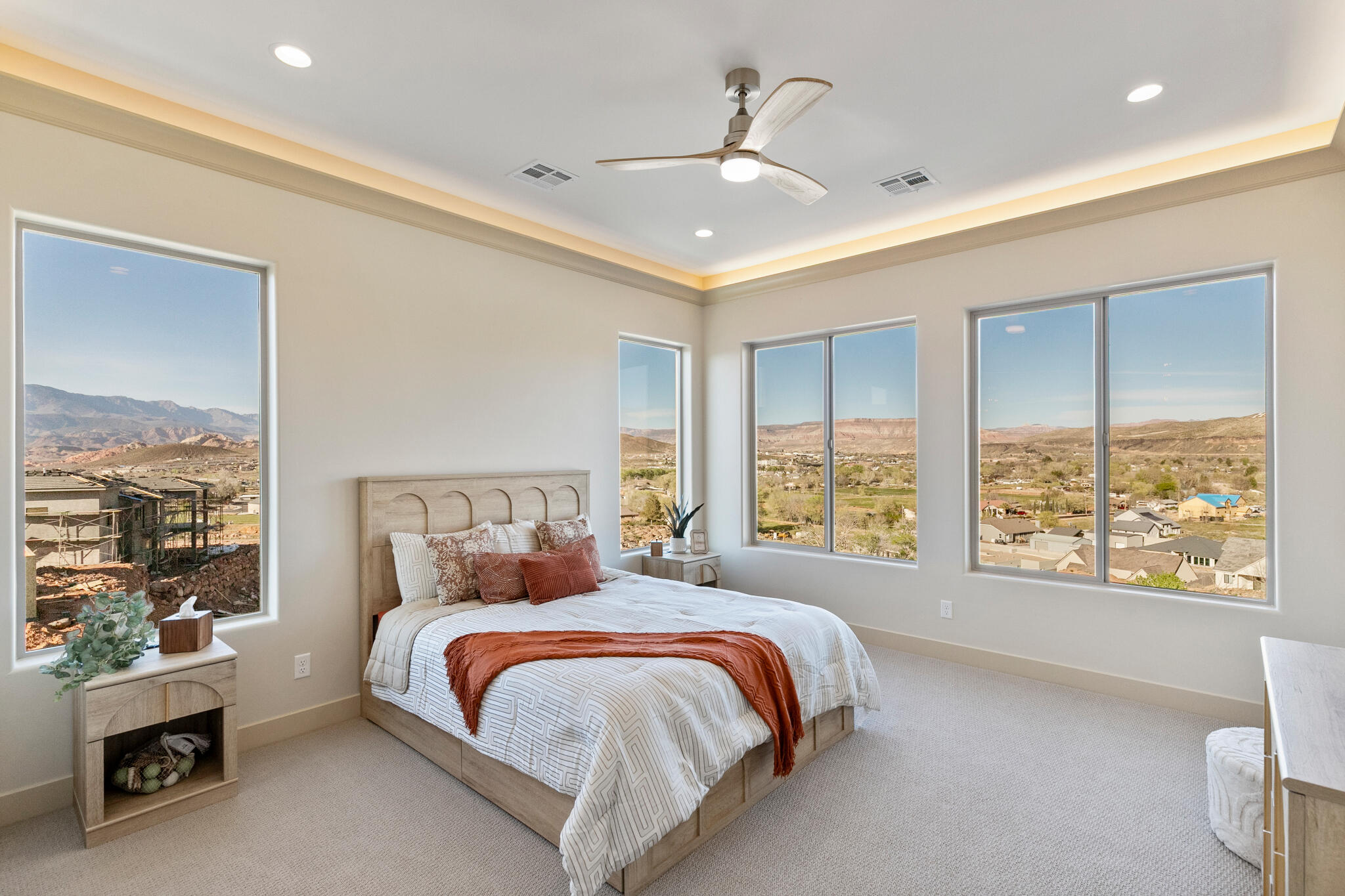 HILLSIDE ESTATES - Residential