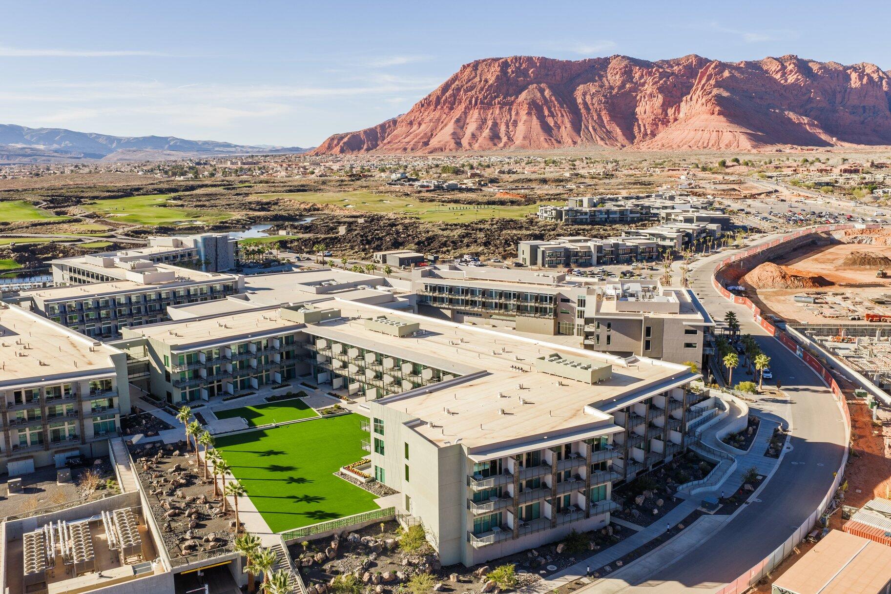 BLACK DESERT RESORT - Residential