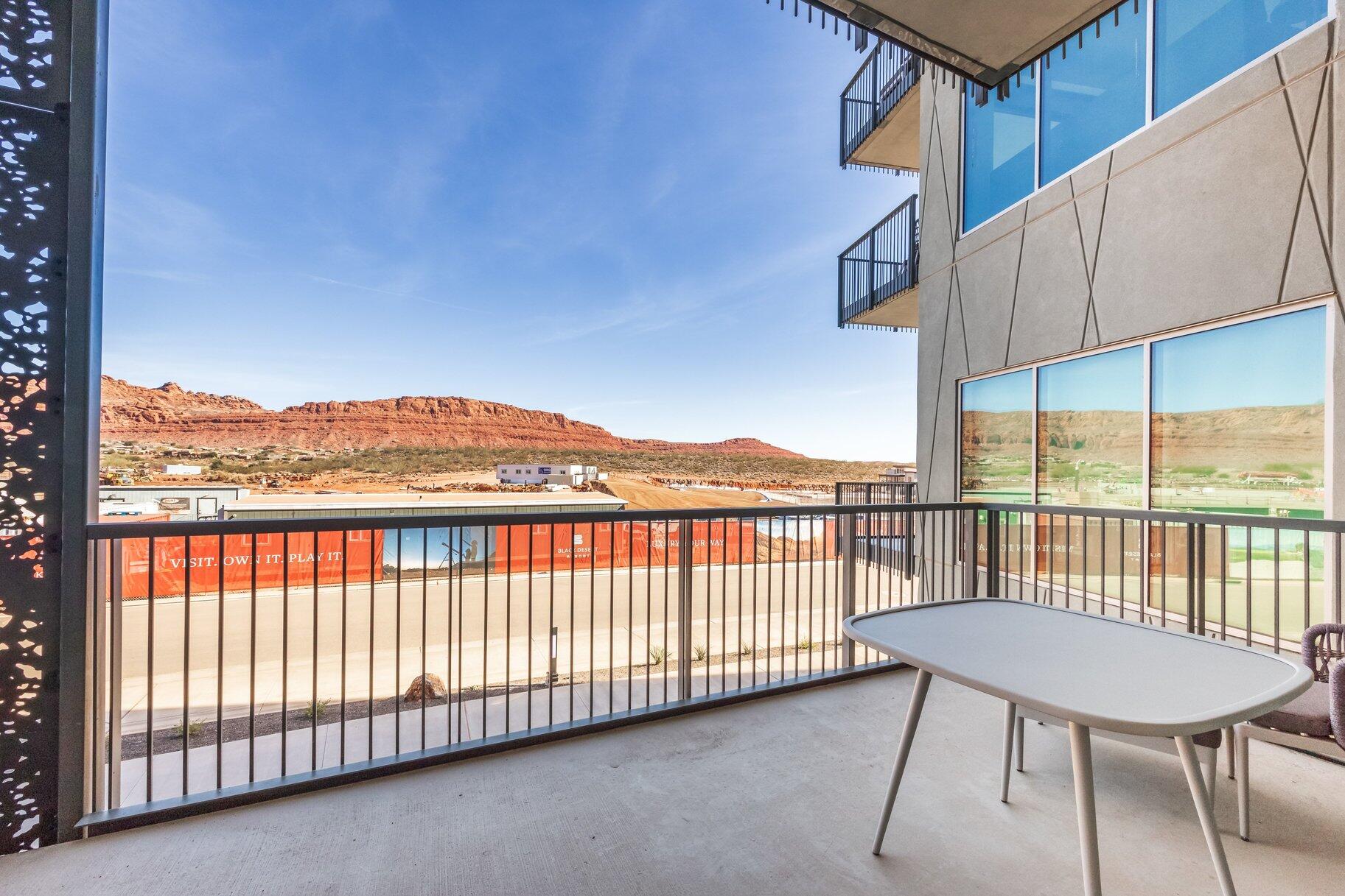 BLACK DESERT RESORT - Residential