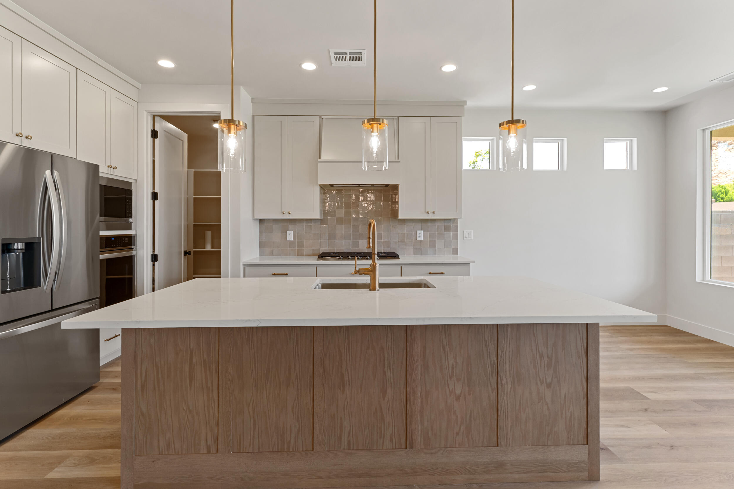 HERITAGE PLACE - Residential