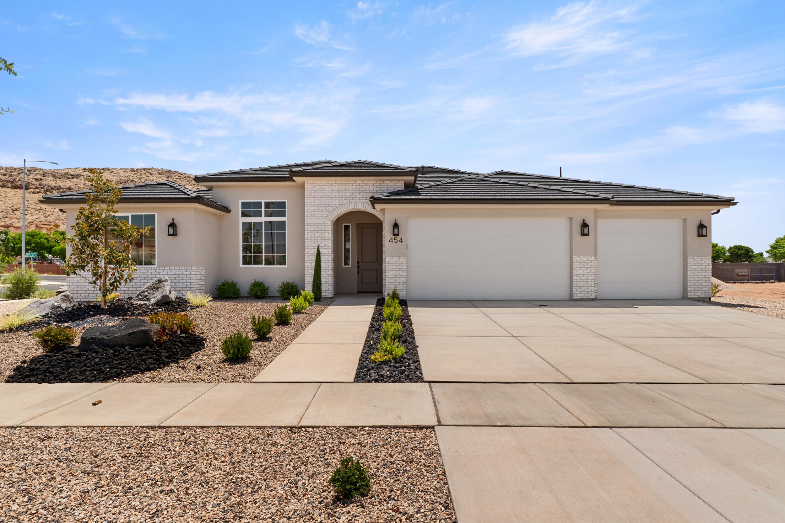 HERITAGE PLACE - Residential