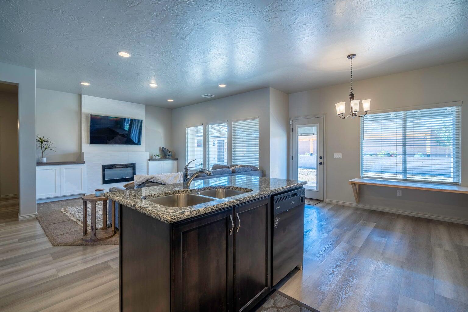 ROSEWOOD ESTATES - Residential