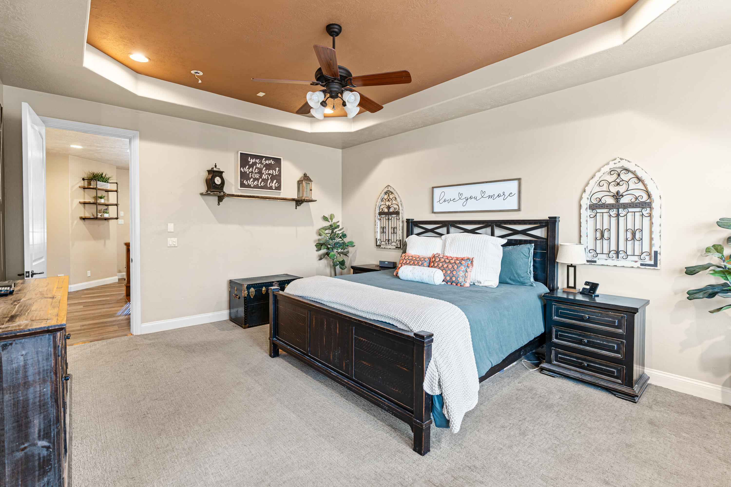 BOULDERS - Residential