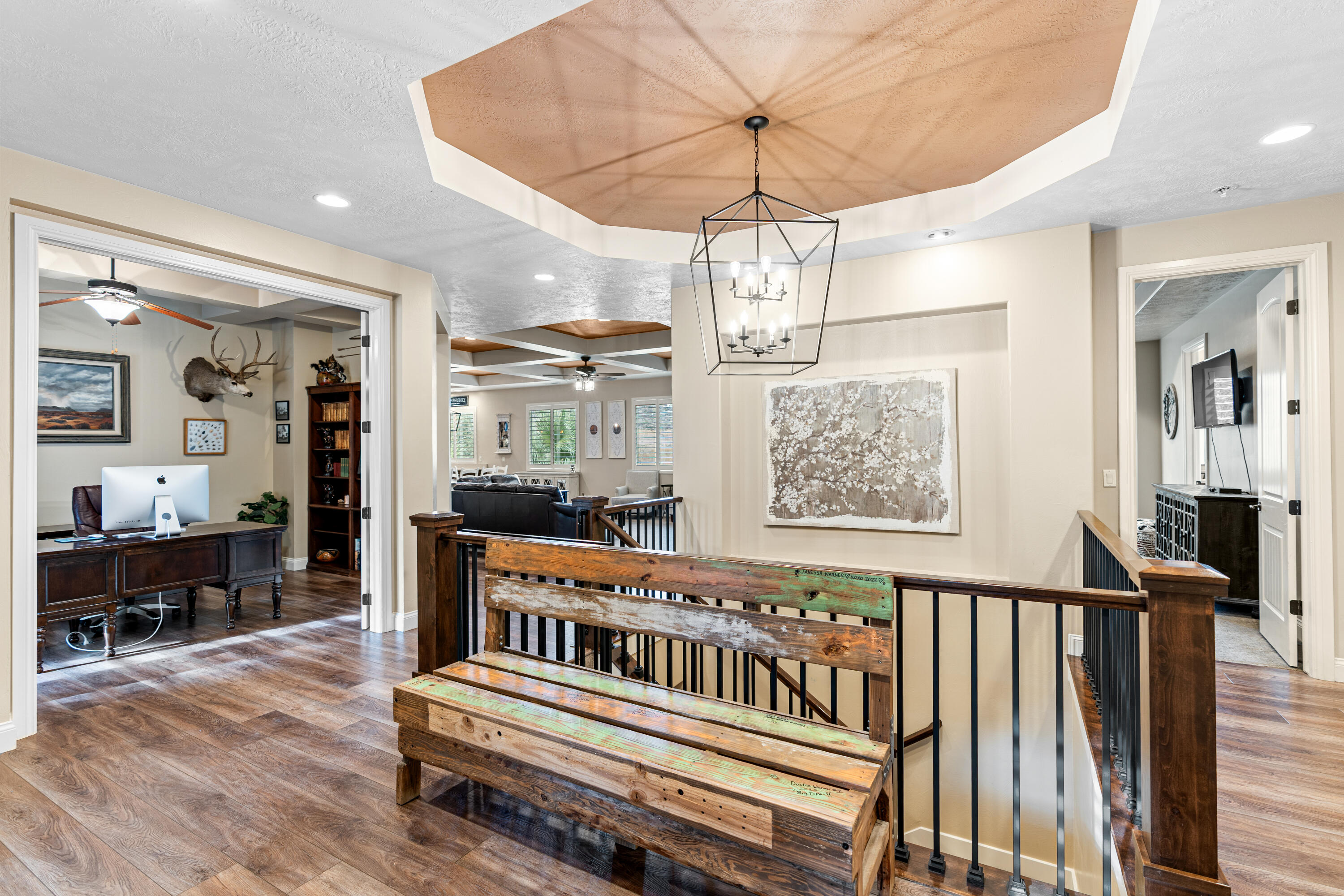 BOULDERS - Residential