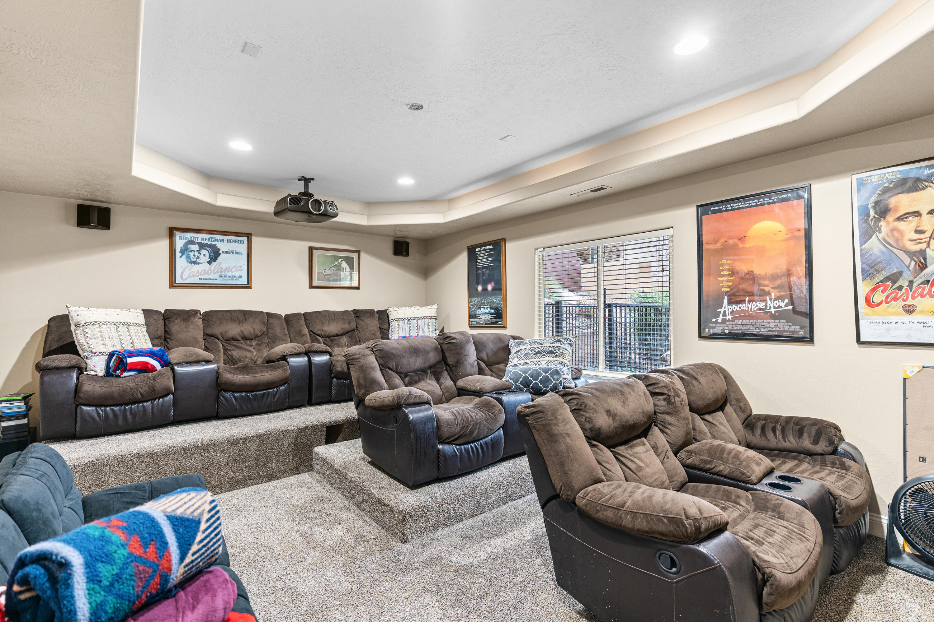 BOULDERS - Residential