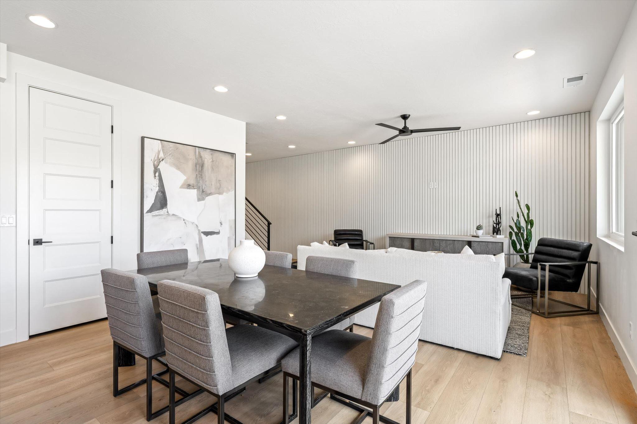 LEDGES OF SG HILLCREST - Residential