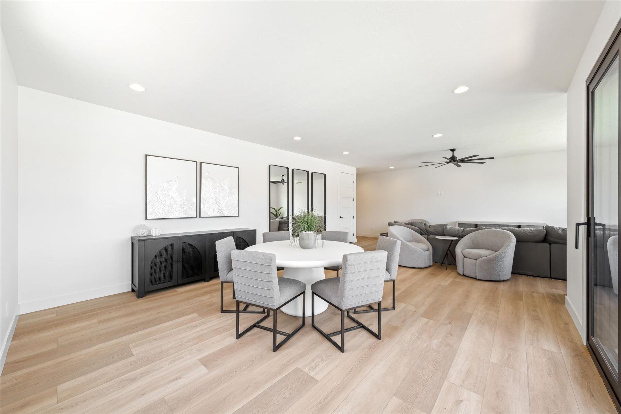 LEDGES OF SG HILLCREST - Residential